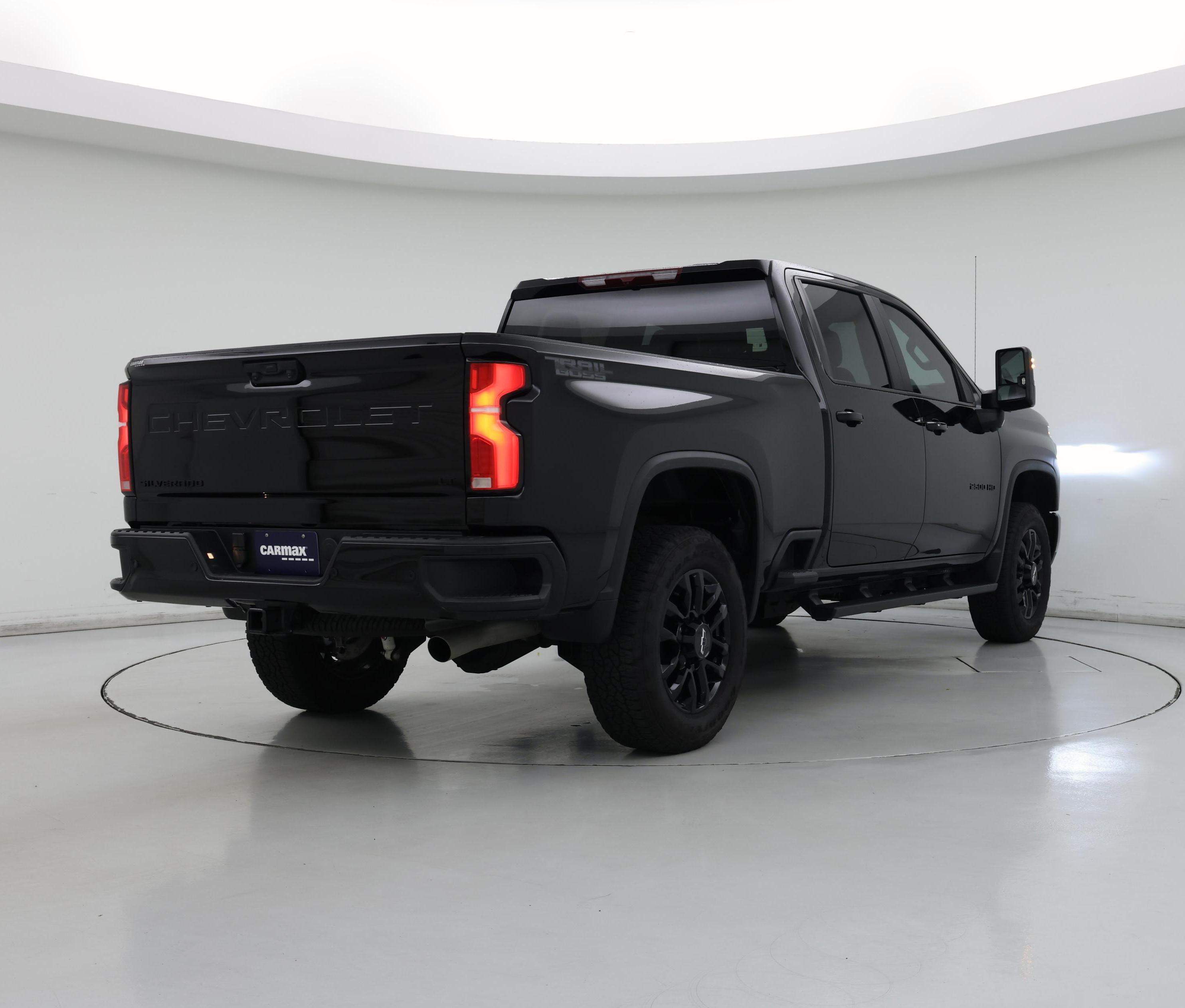 Thumbnail: 2026 Chevrolet Silverado 2500 - 8