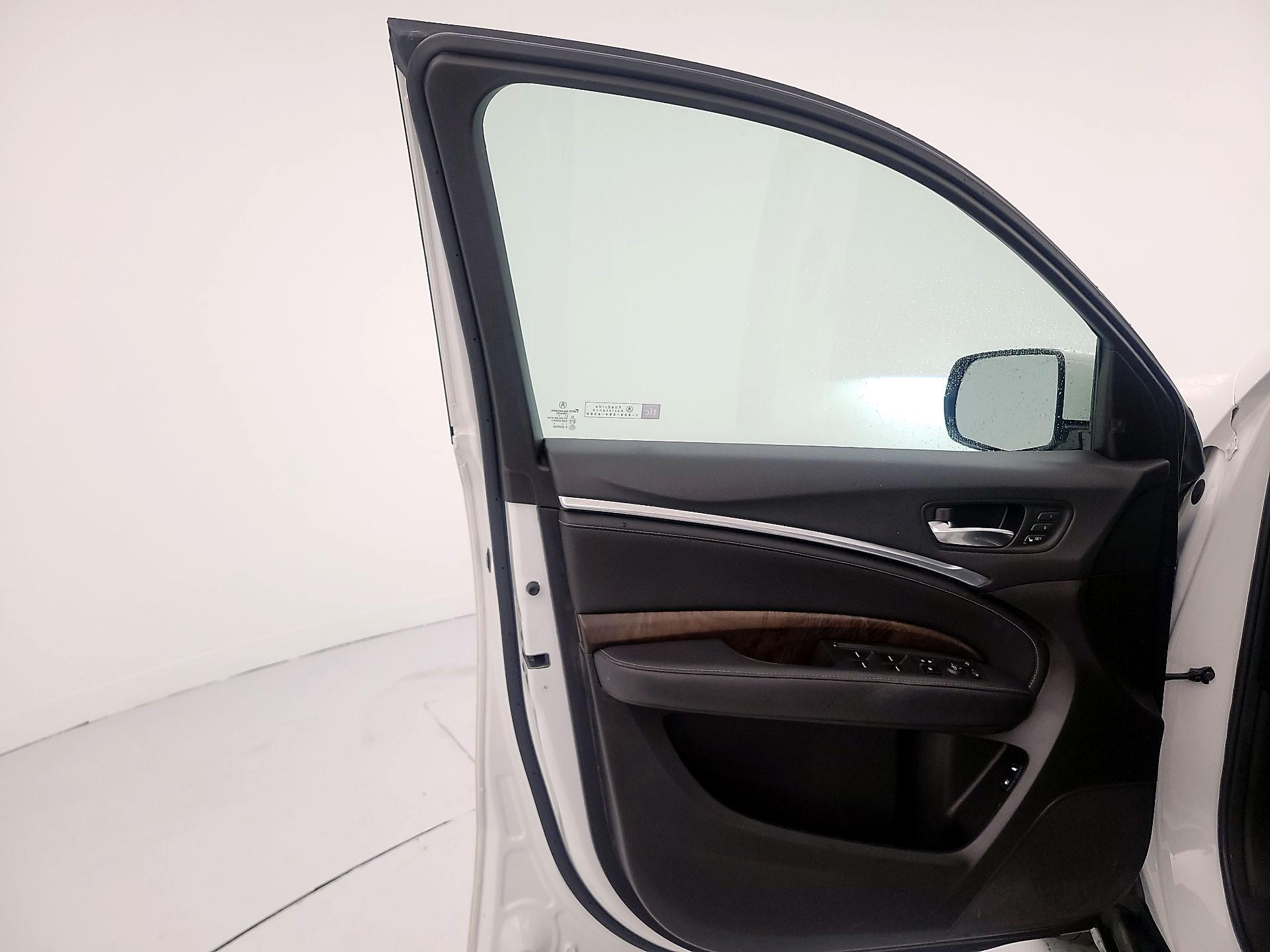 Thumbnail: 2020 Acura MDX - 12