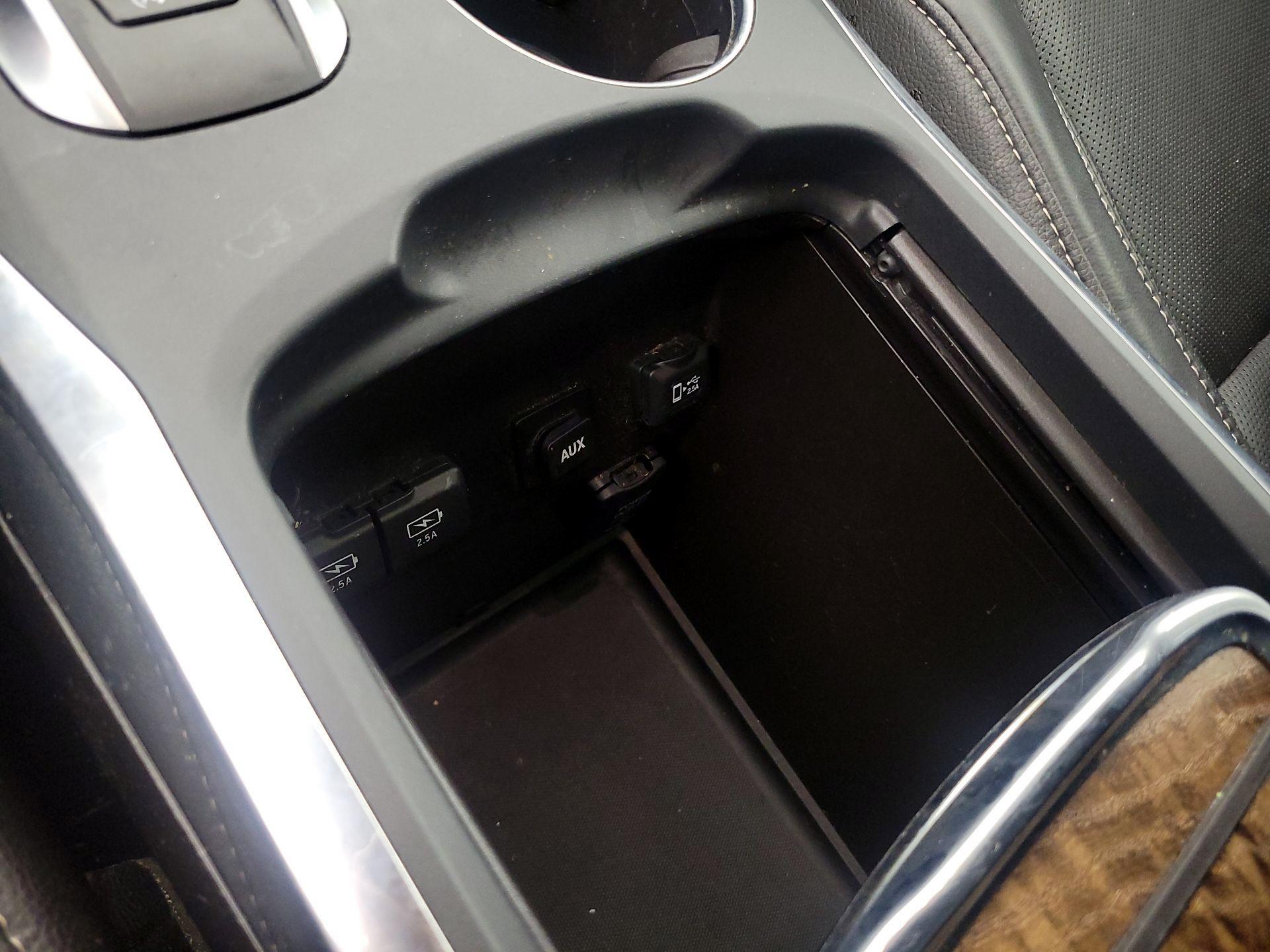 Thumbnail: 2020 Acura MDX - 19