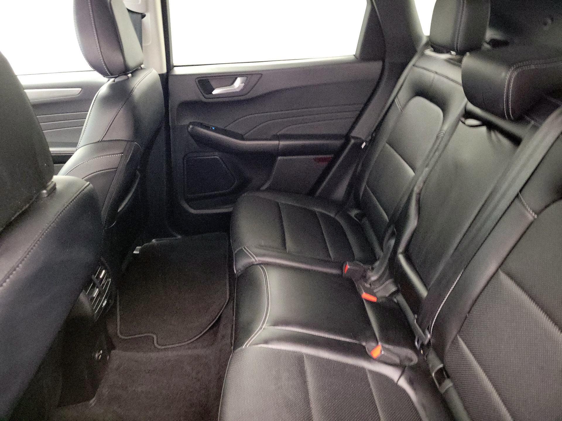 Thumbnail: 2022 Ford Escape - 20