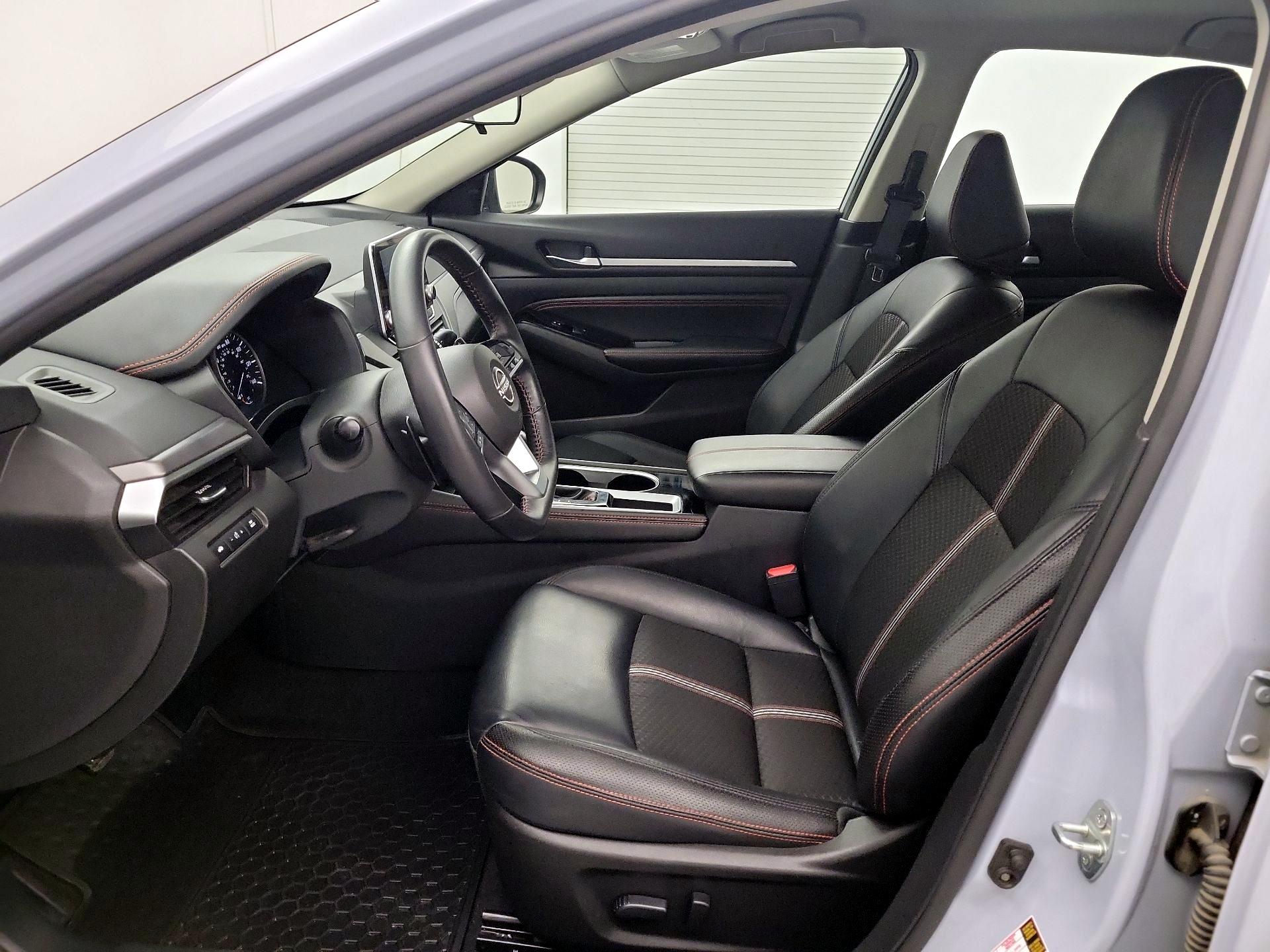 Thumbnail: 2023 Nissan Altima - 11