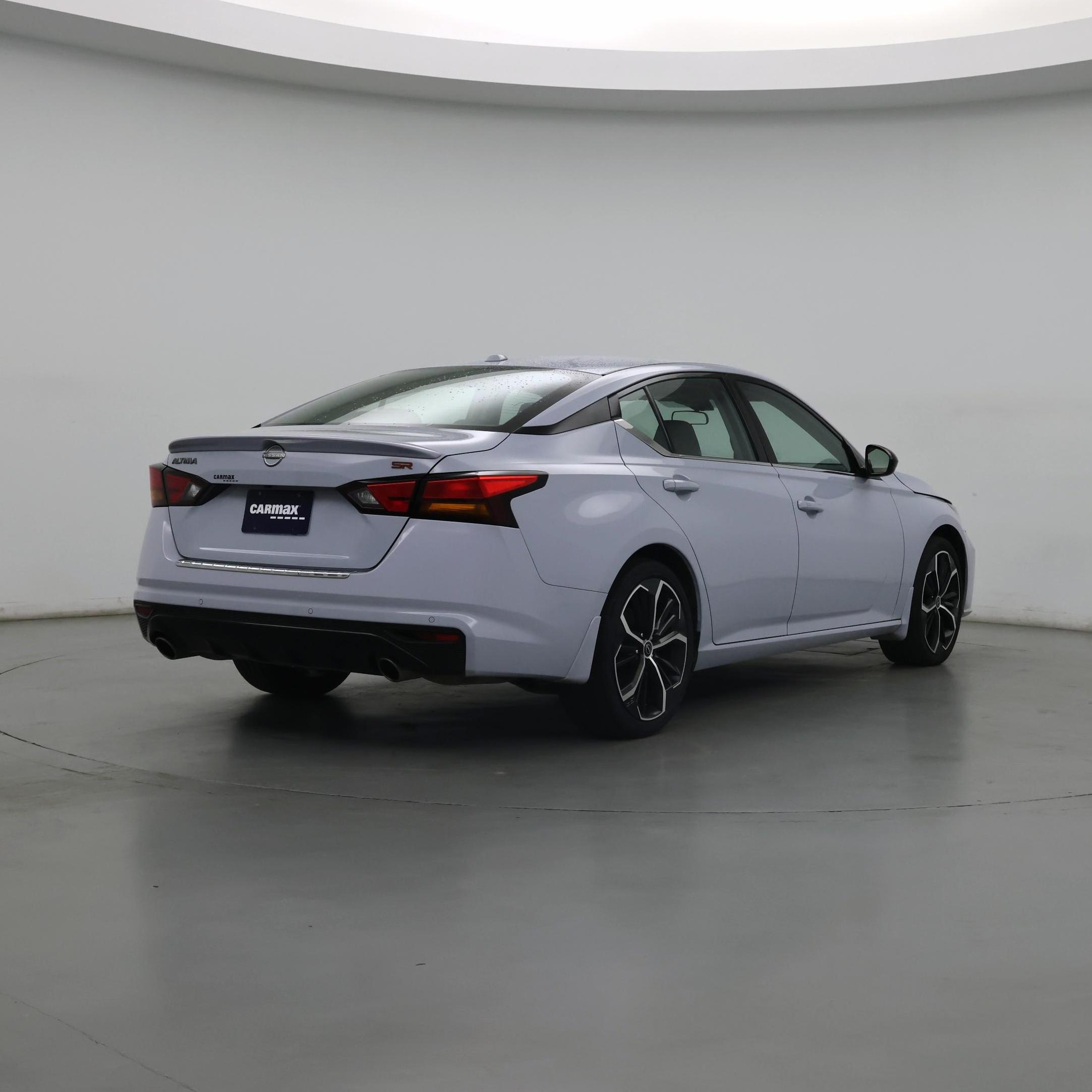 Thumbnail: 2023 Nissan Altima - 8