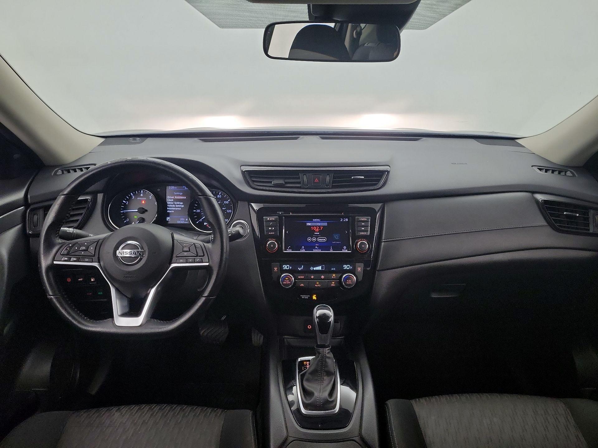 Thumbnail: 2020 Nissan Rogue - 9