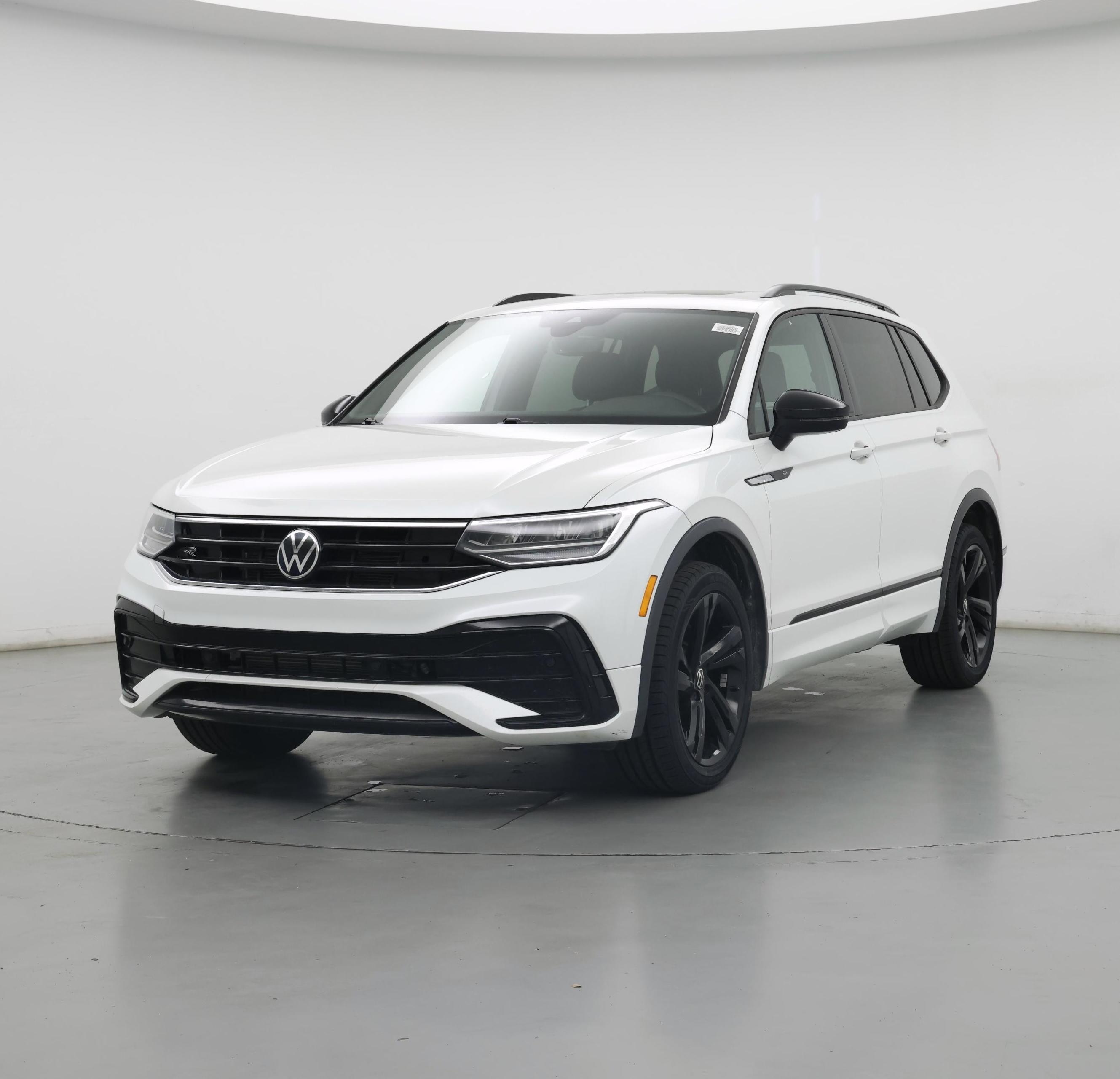 Thumbnail: 2023 Volkswagen Tiguan - 4