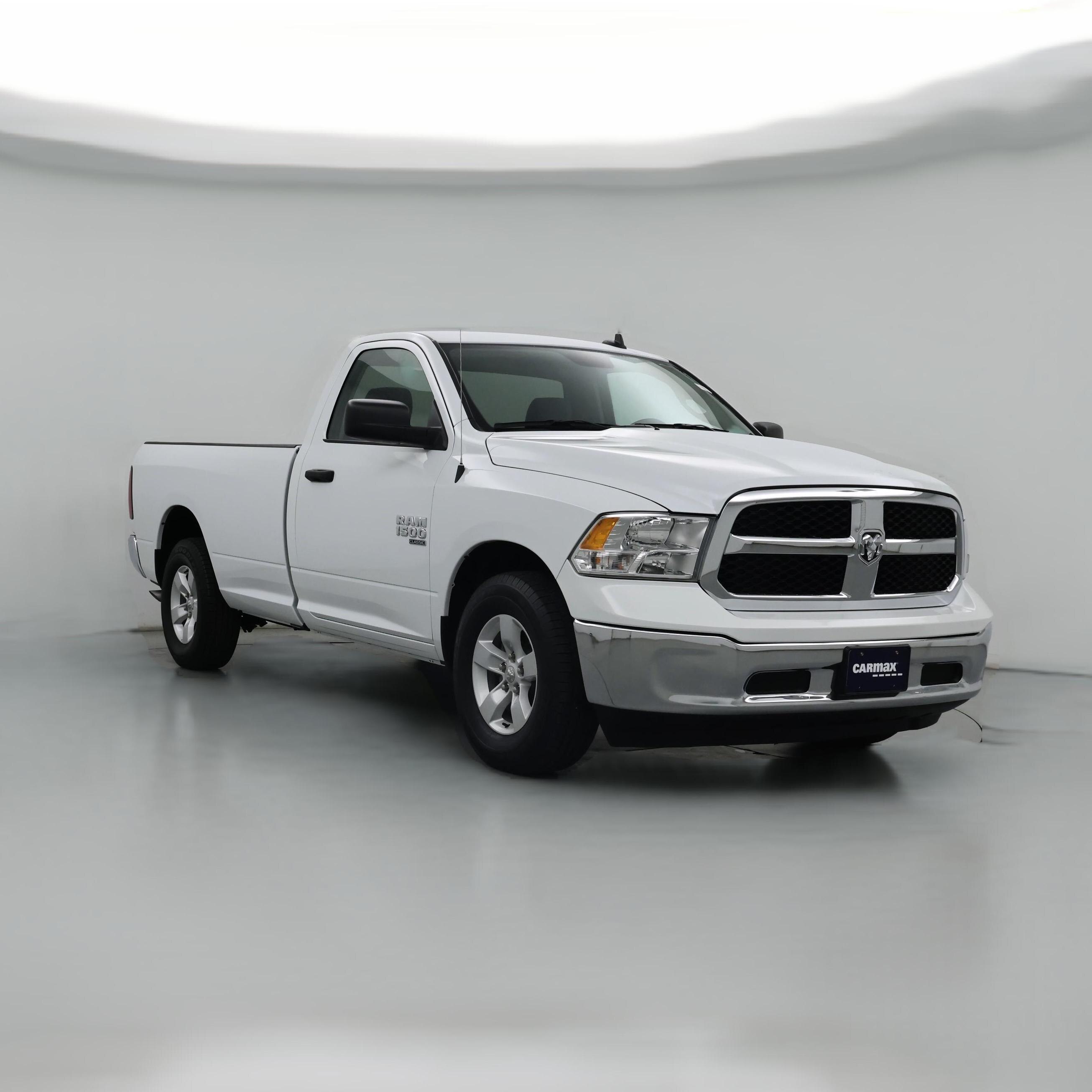 Thumbnail: 2023 RAM 1500 Classic - 1