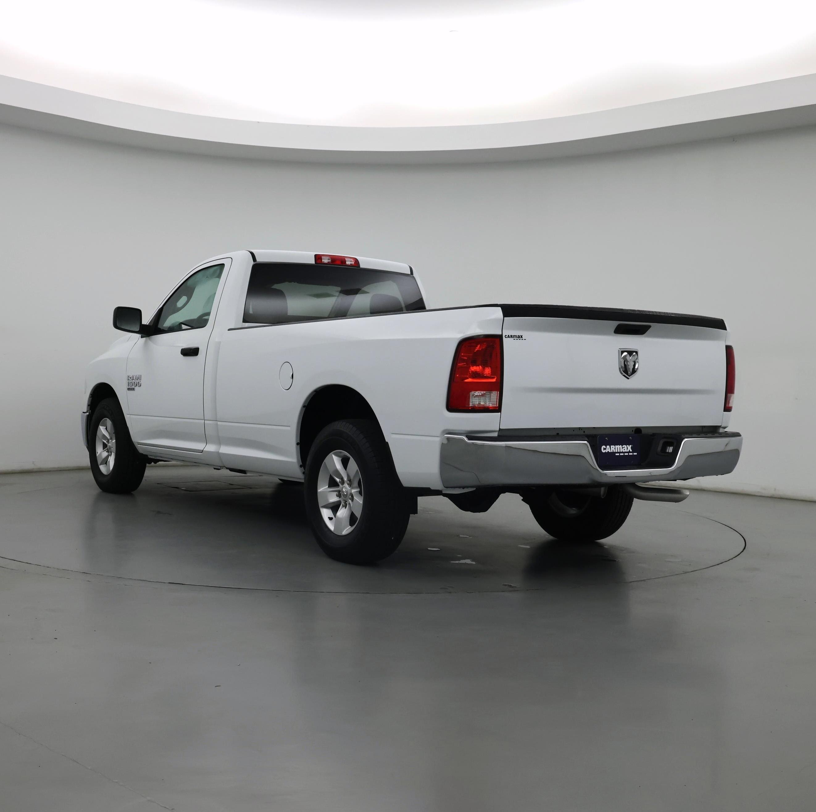 Thumbnail: 2023 RAM 1500 Classic - 2
