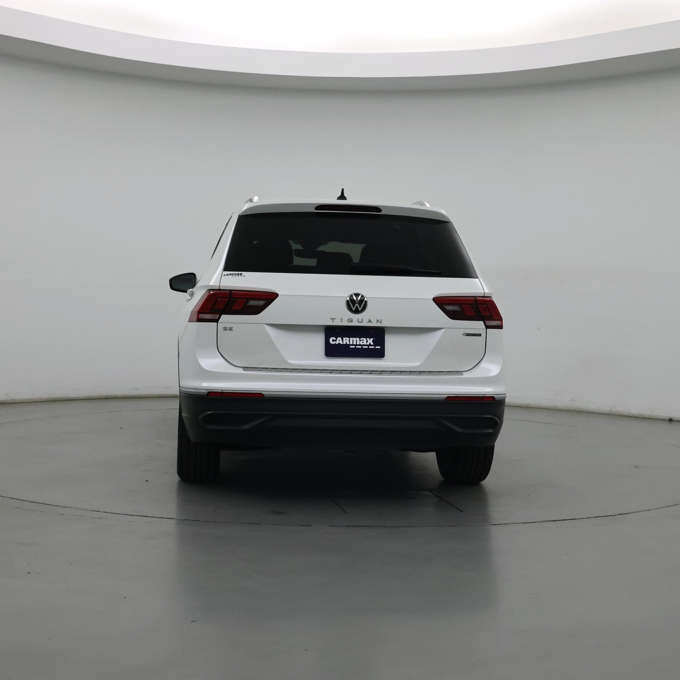 Thumbnail: 2023 Volkswagen Tiguan - 6