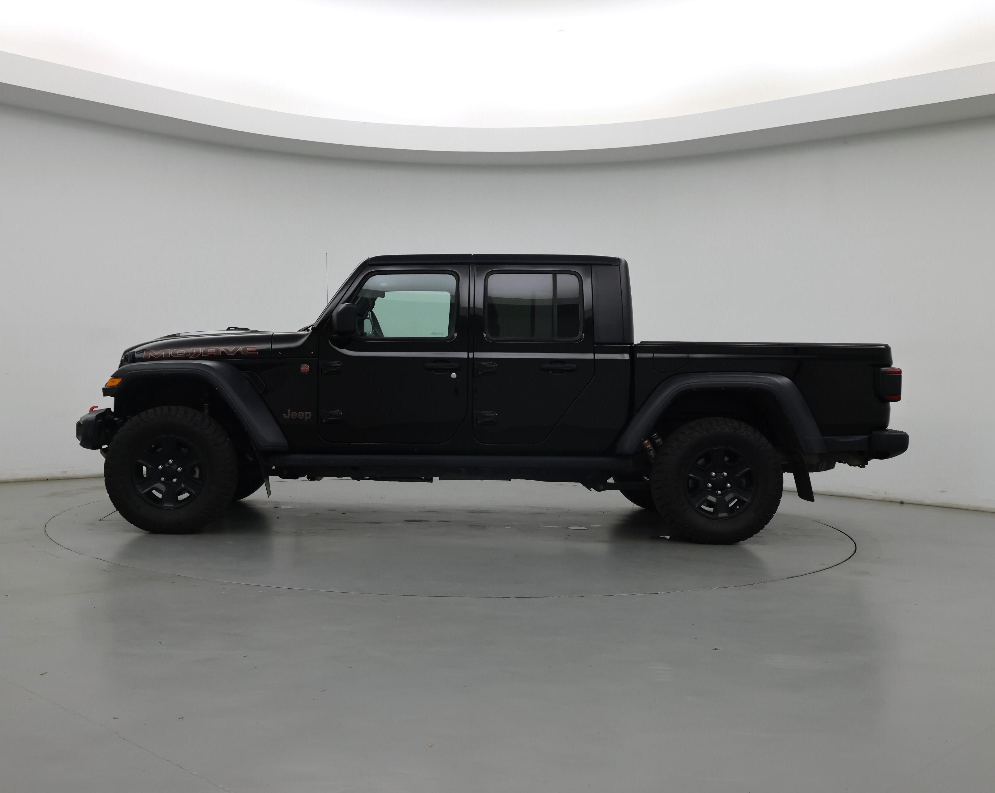 Thumbnail: 2021 Jeep Gladiator - 3