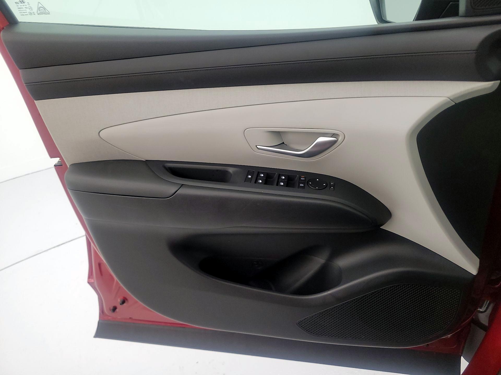 Thumbnail: 2025 Hyundai Tucson - 12