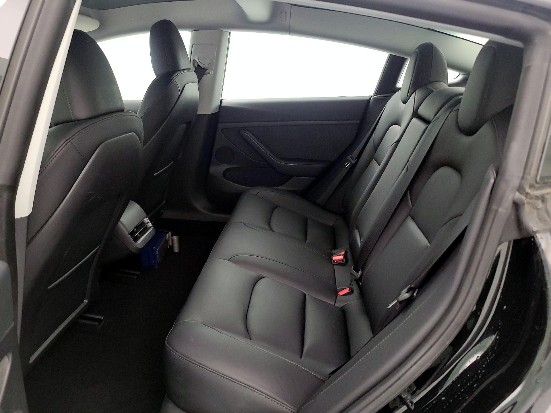 Thumbnail: 2023 Tesla Model 3 - 20