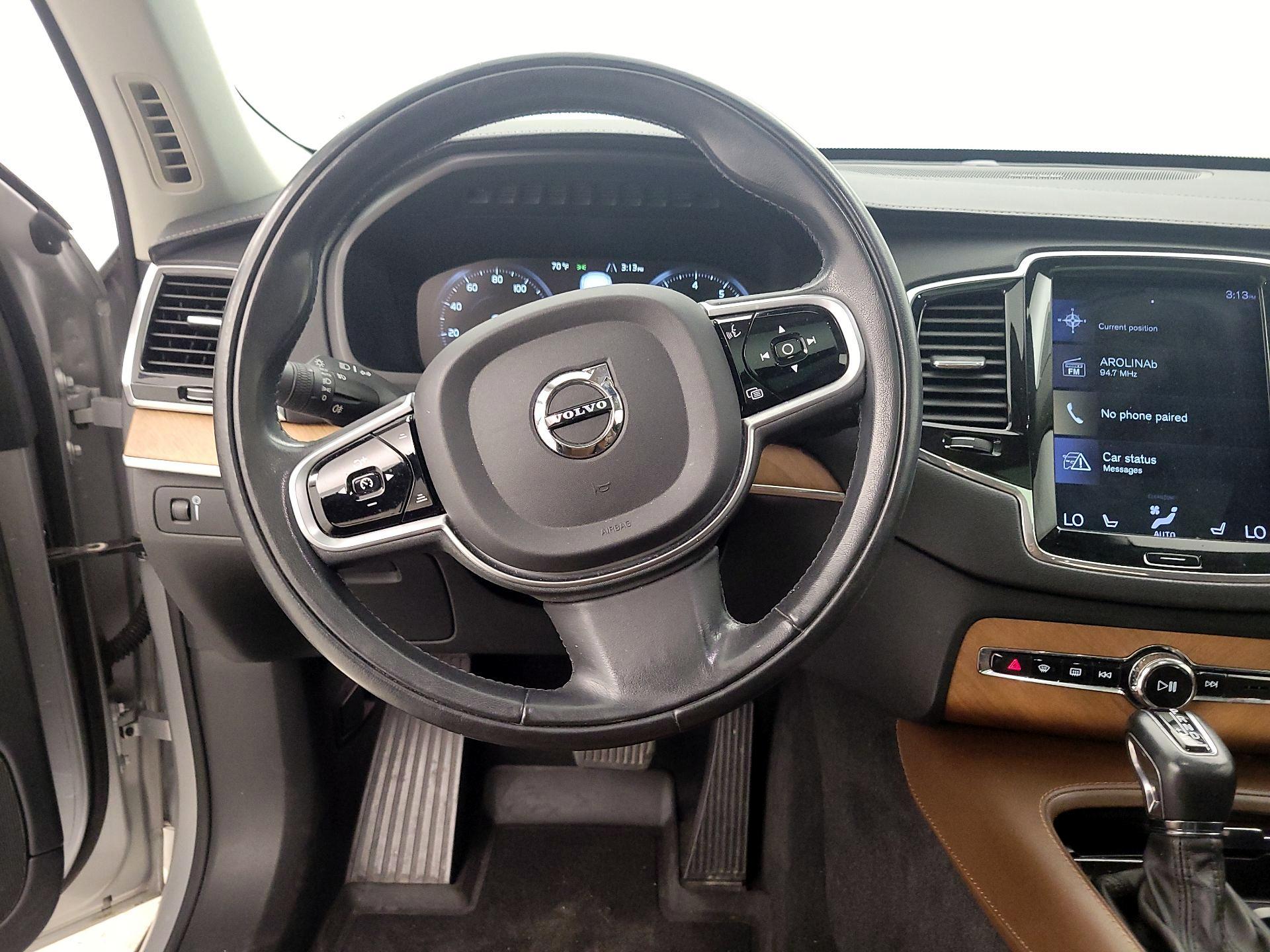 Thumbnail: 2019 Volvo XC90 - 10