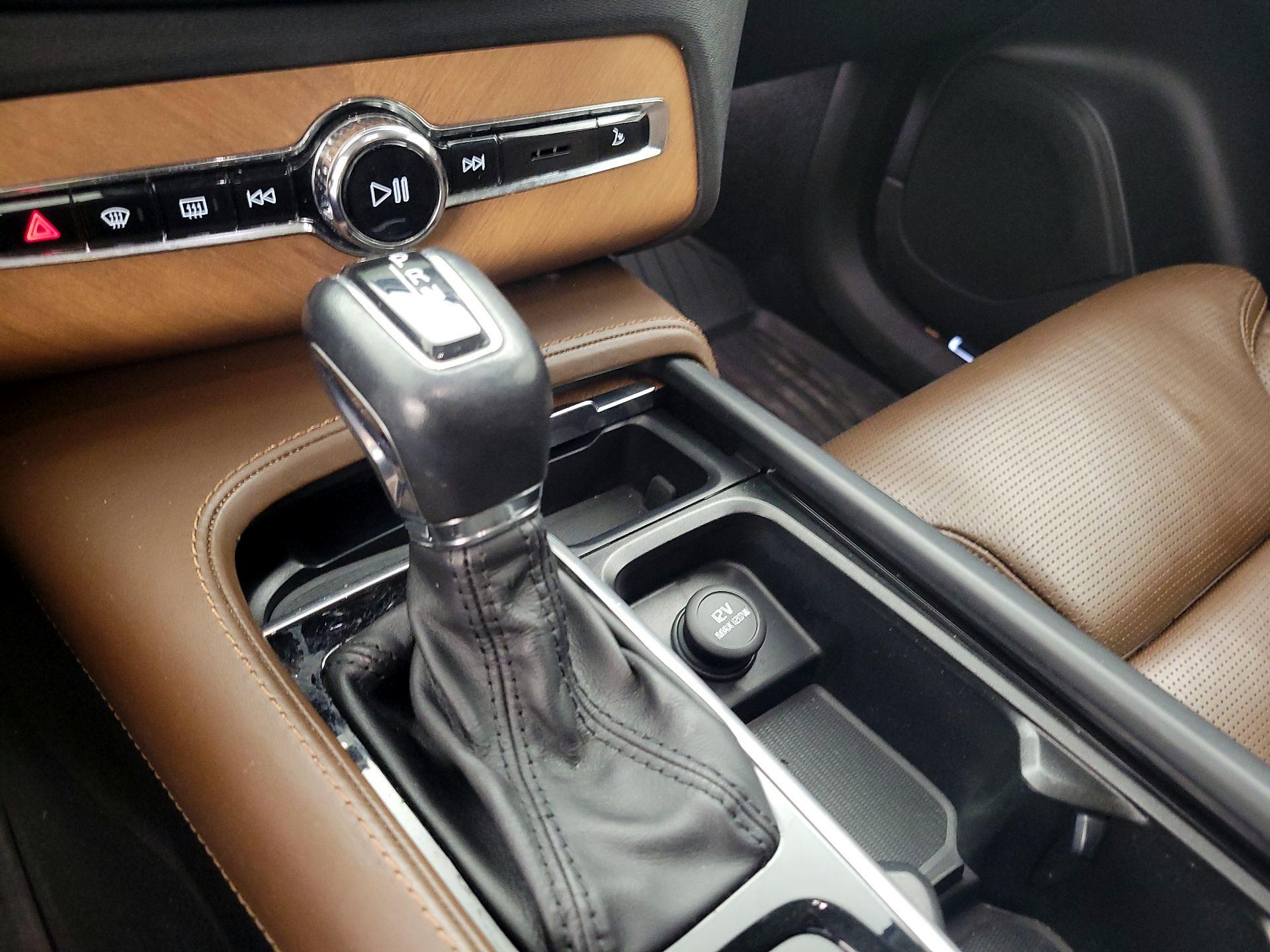 Thumbnail: 2019 Volvo XC90 - 17