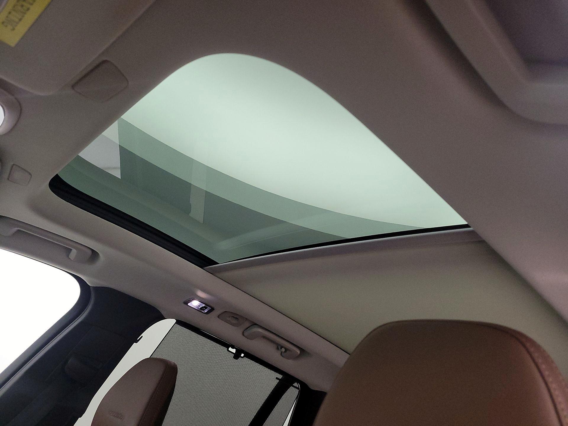 Thumbnail: 2019 Volvo XC90 - 19