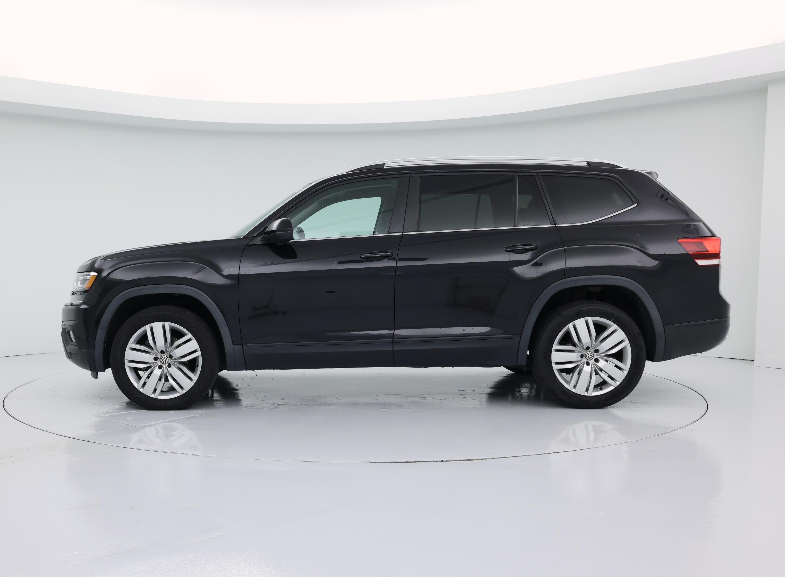 Thumbnail: 2019 Volkswagen Atlas - 3