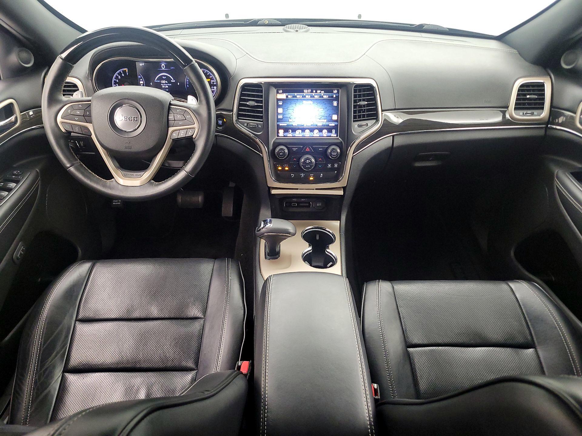 Thumbnail: 2015 Jeep Grand Cherokee - 9