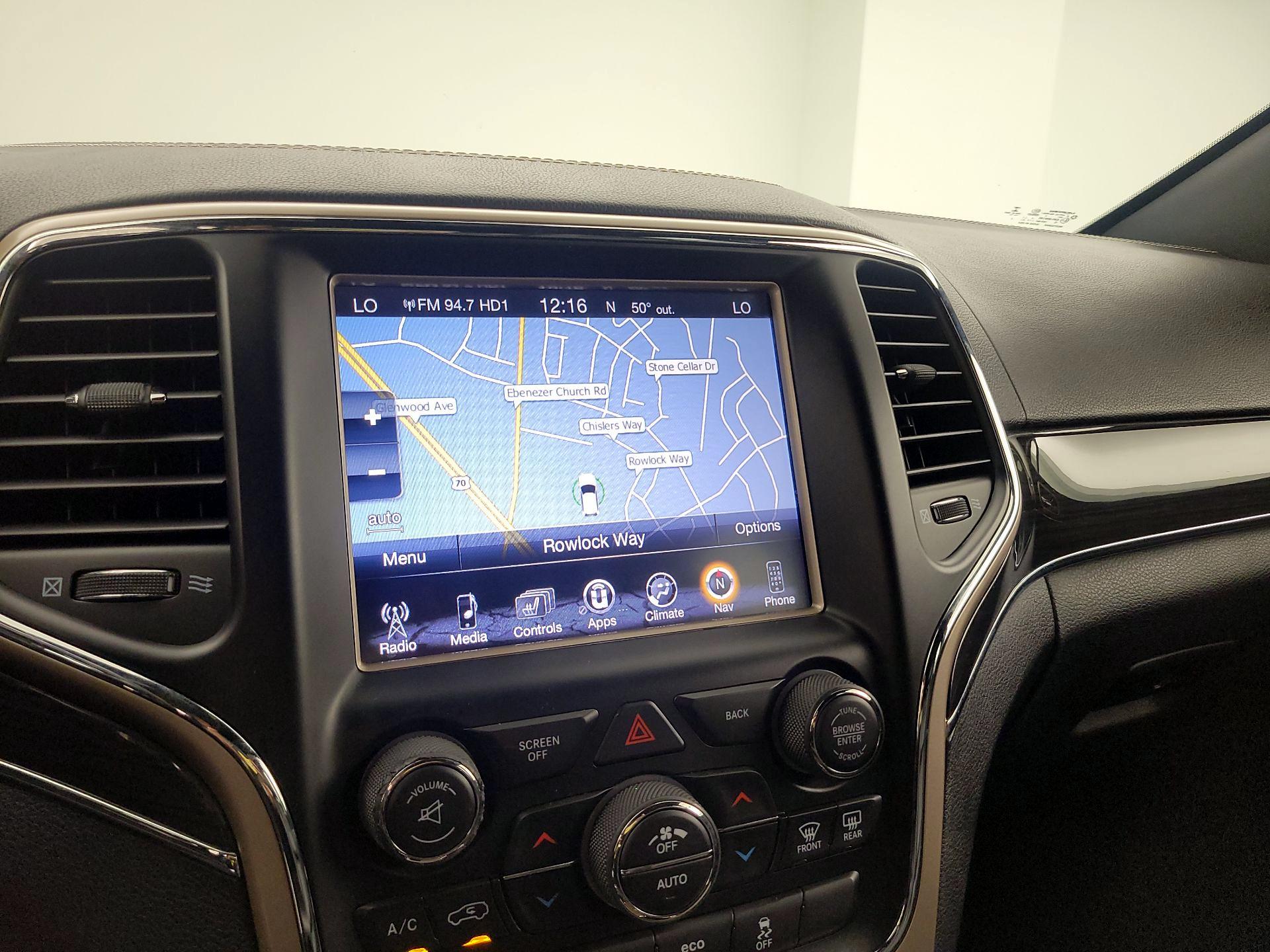 Thumbnail: 2015 Jeep Grand Cherokee - 14