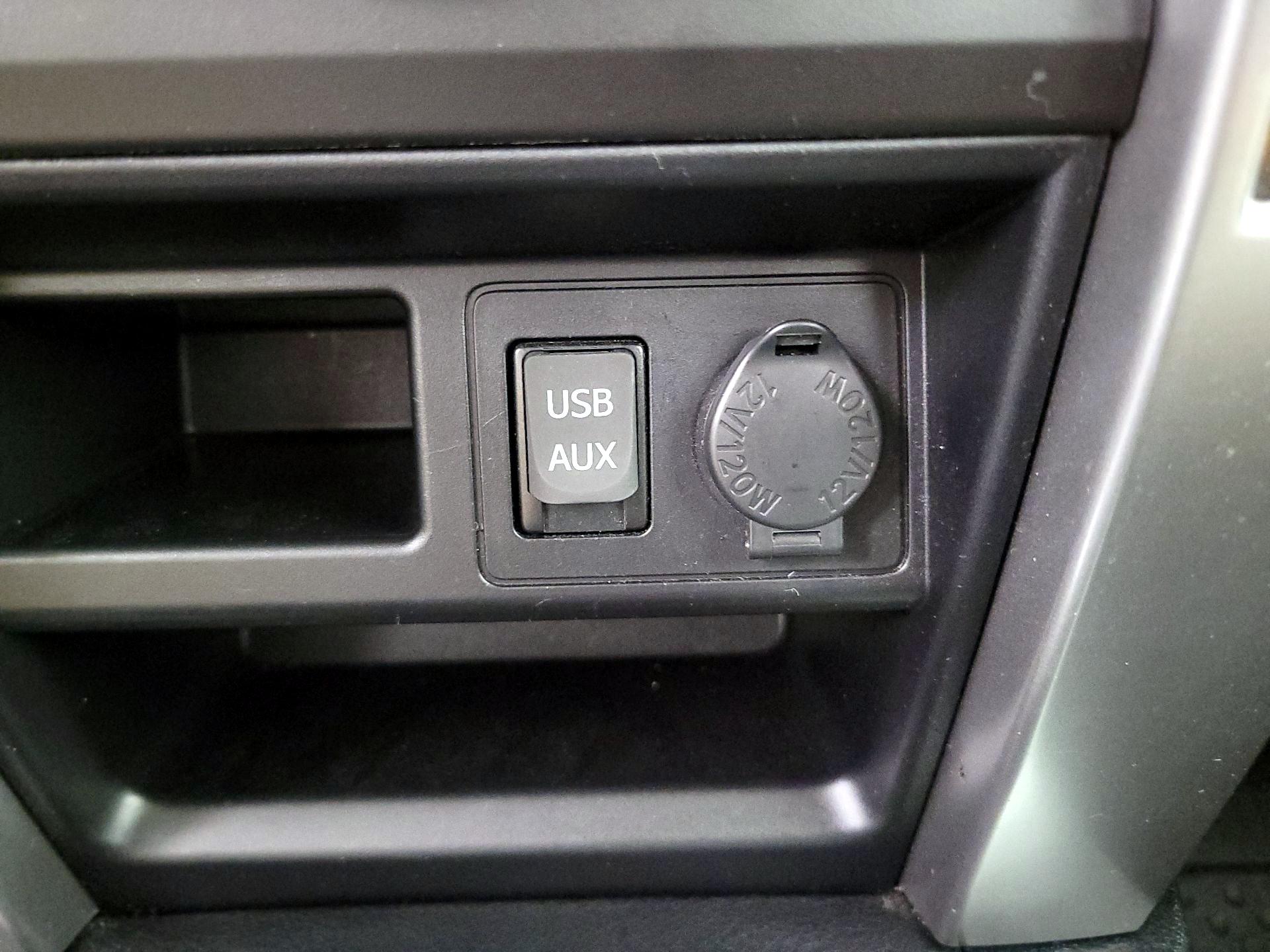 Thumbnail: 2019 Toyota 4Runner - 19