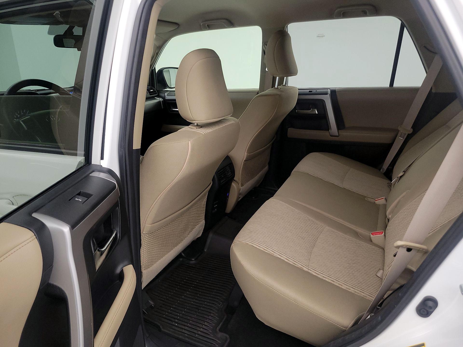 Thumbnail: 2019 Toyota 4Runner - 20