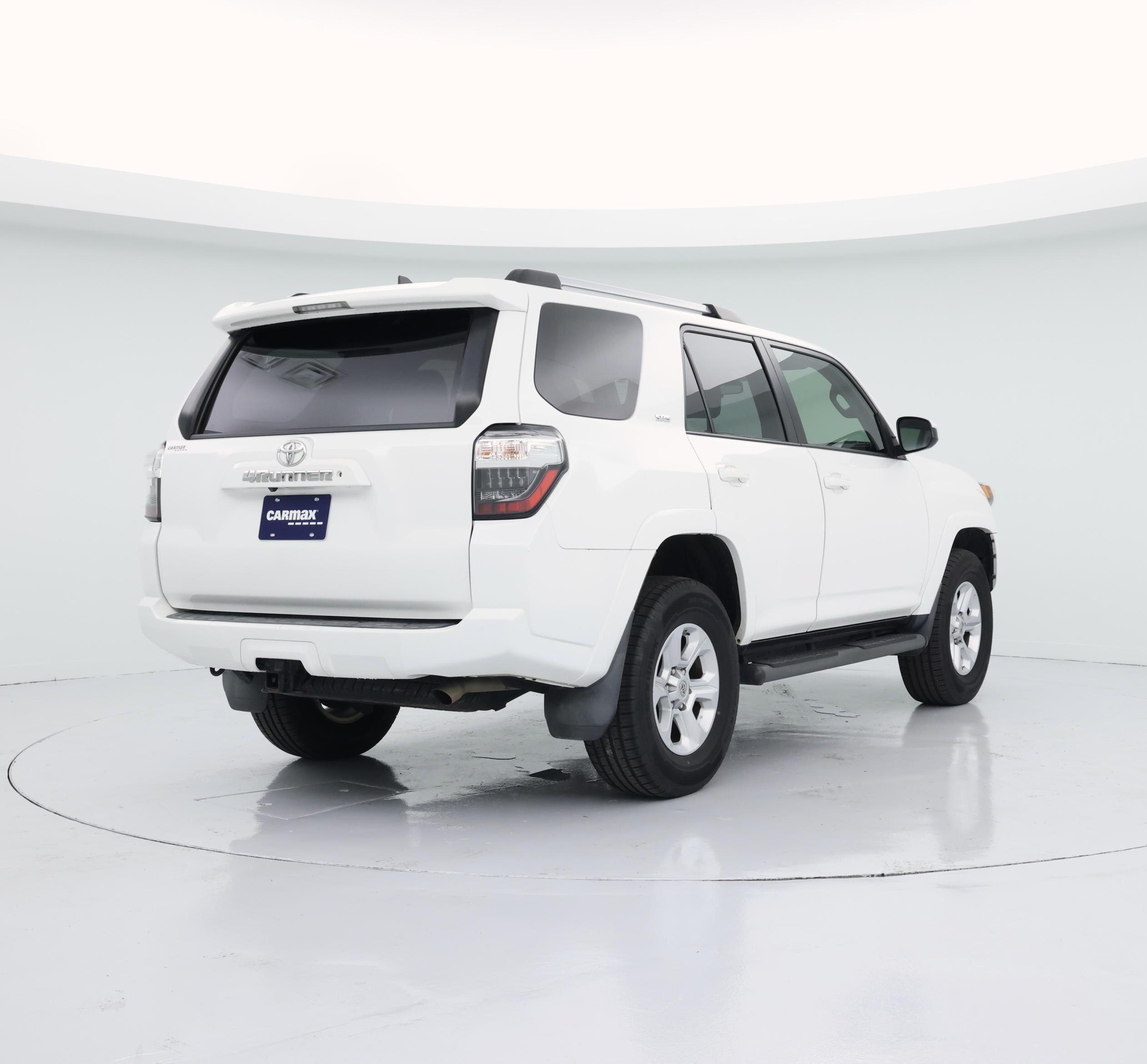 Thumbnail: 2019 Toyota 4Runner - 8