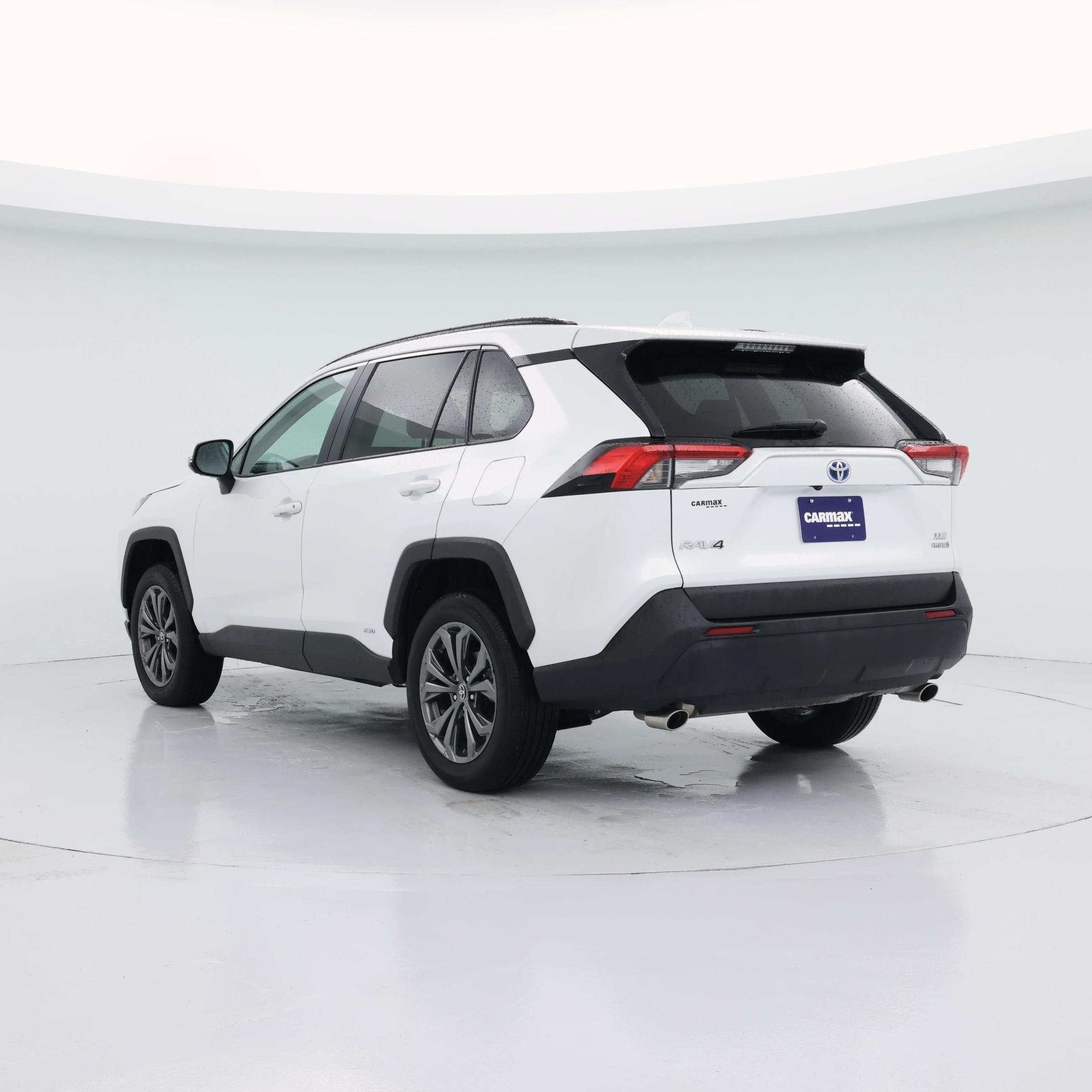Thumbnail: 2024 Toyota RAV4 - 2