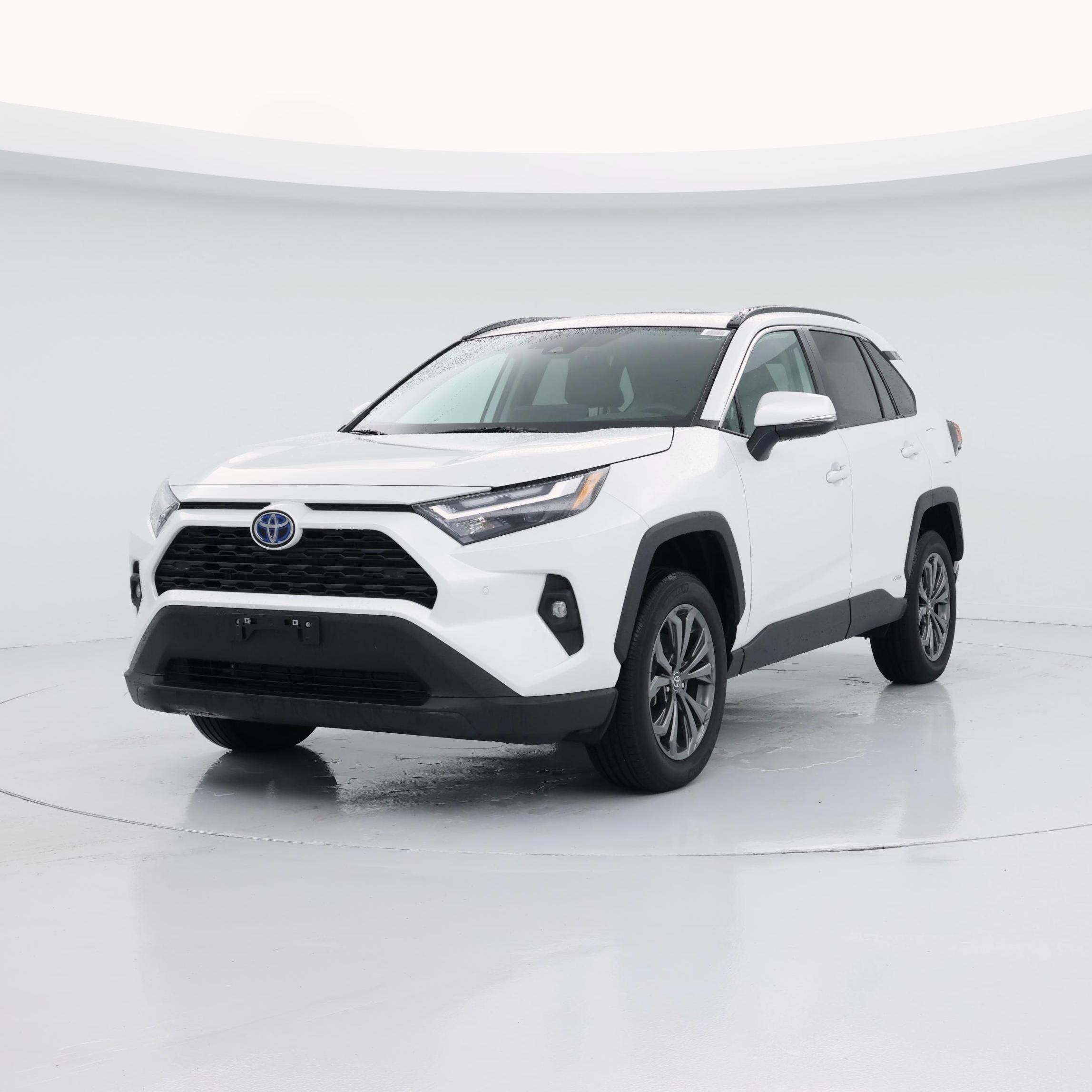 Thumbnail: 2024 Toyota RAV4 - 4