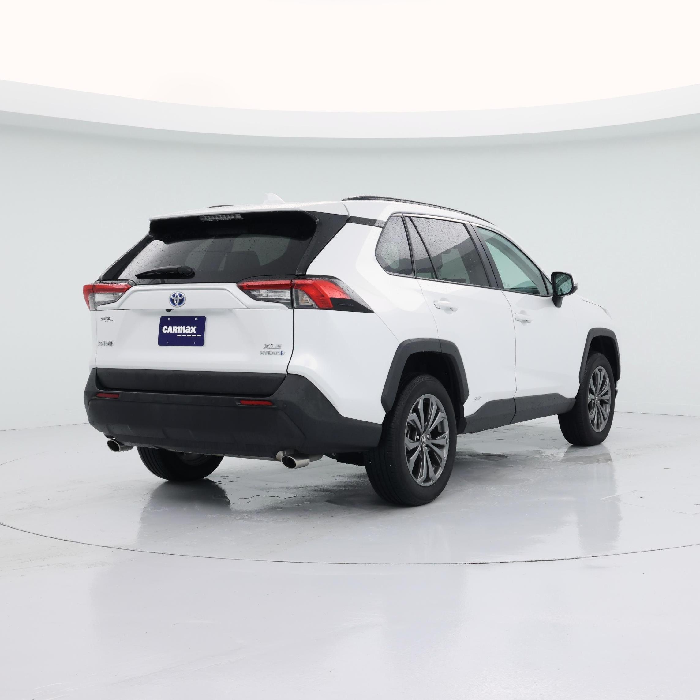 Thumbnail: 2024 Toyota RAV4 - 8