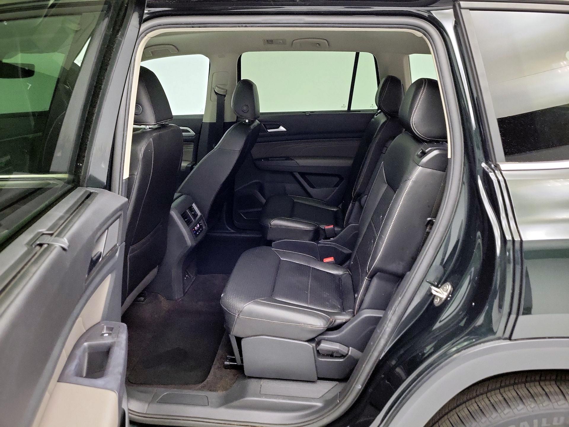 Thumbnail: 2021 Volkswagen Atlas - 20
