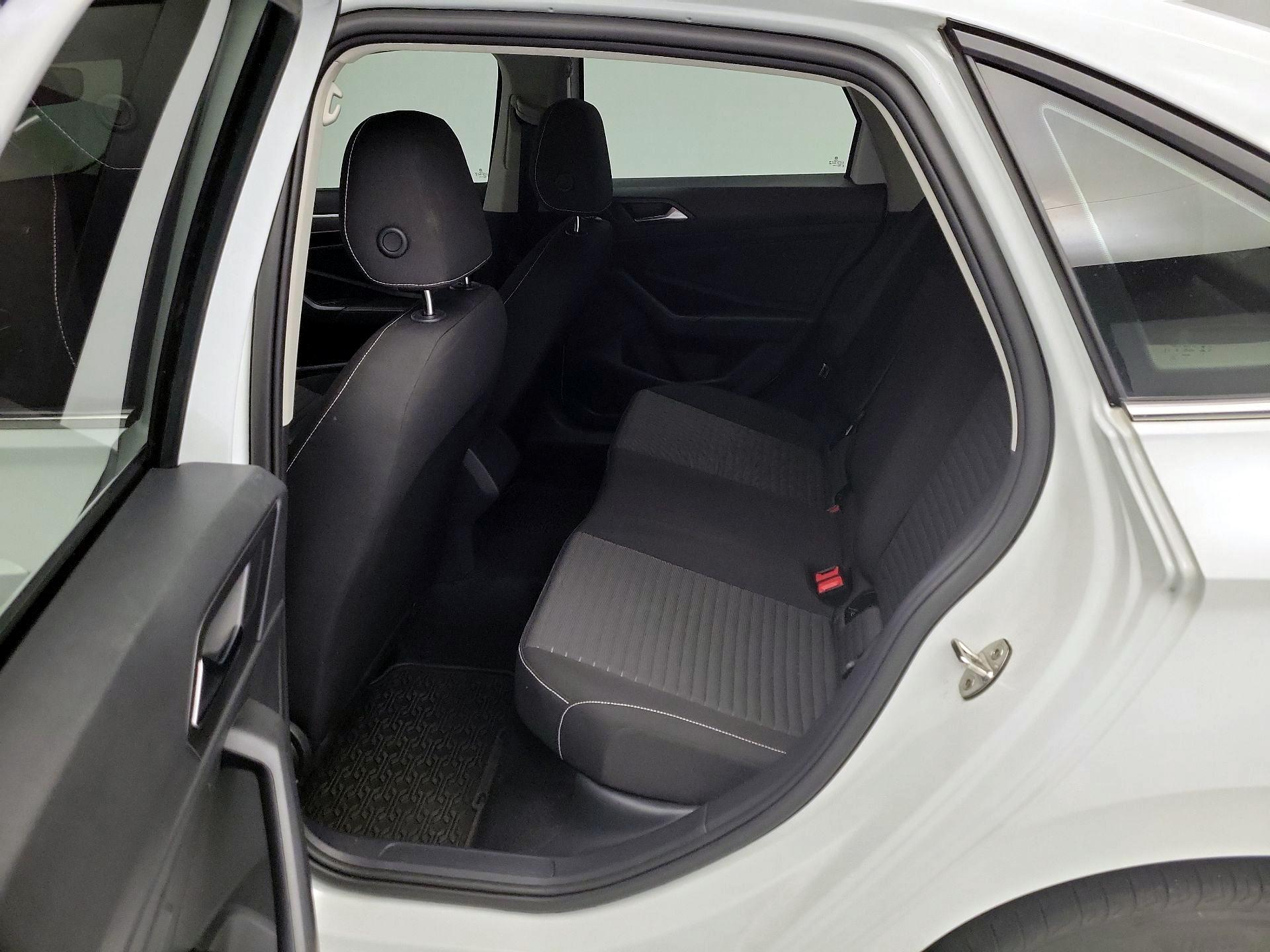 Thumbnail: 2023 Volkswagen Jetta - 19