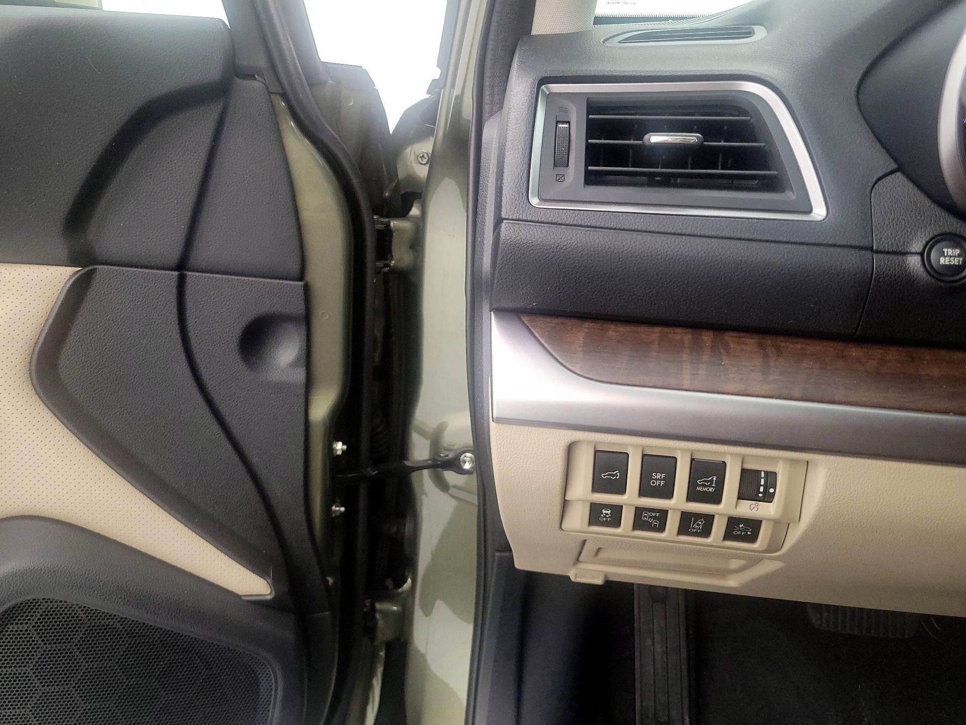 Thumbnail: 2016 Subaru Outback - 13