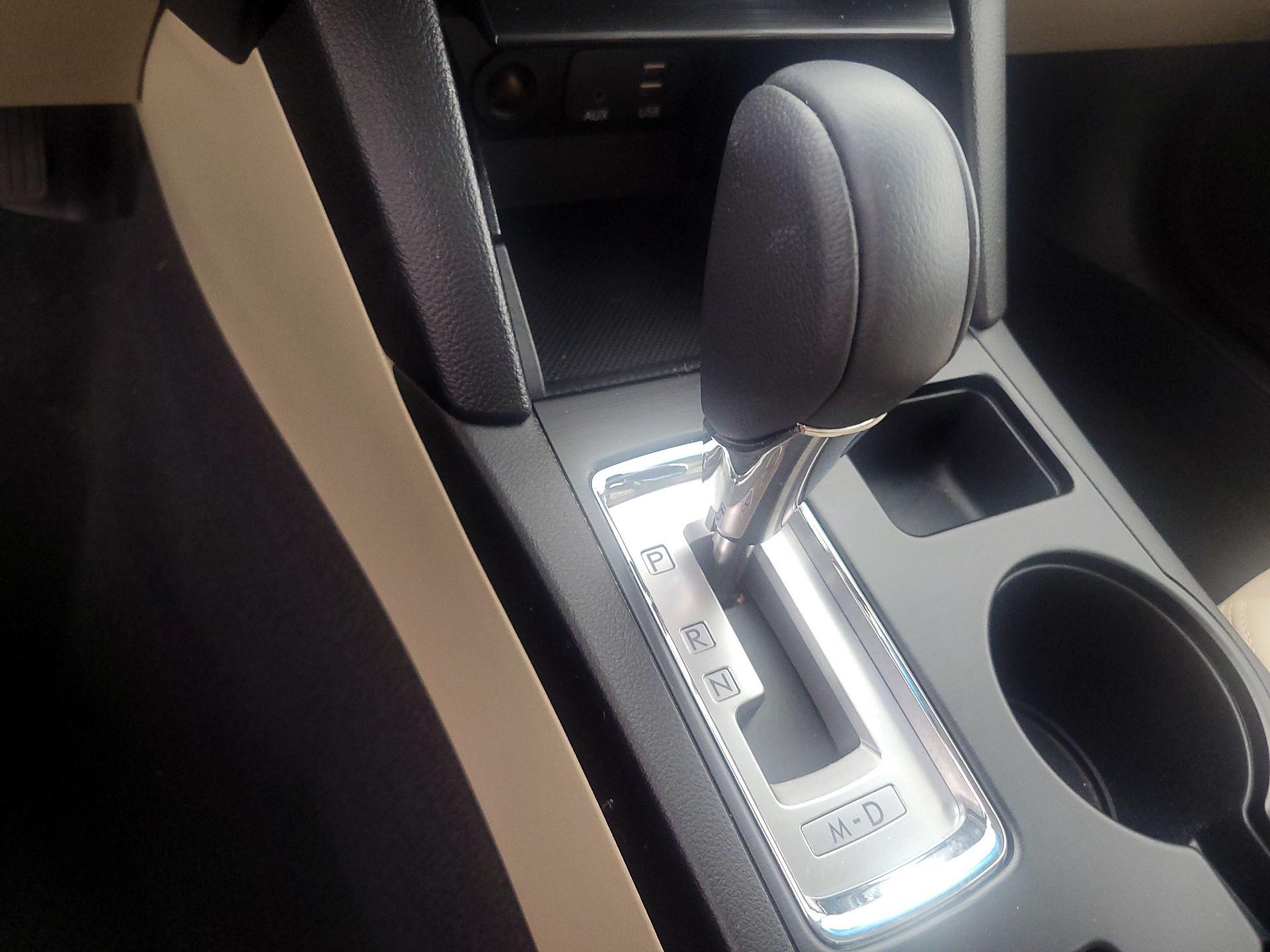 Thumbnail: 2016 Subaru Outback - 18