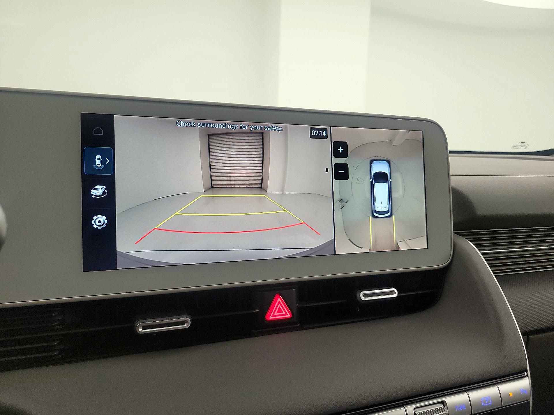 Thumbnail: 2023 Hyundai Ioniq 5 - 15