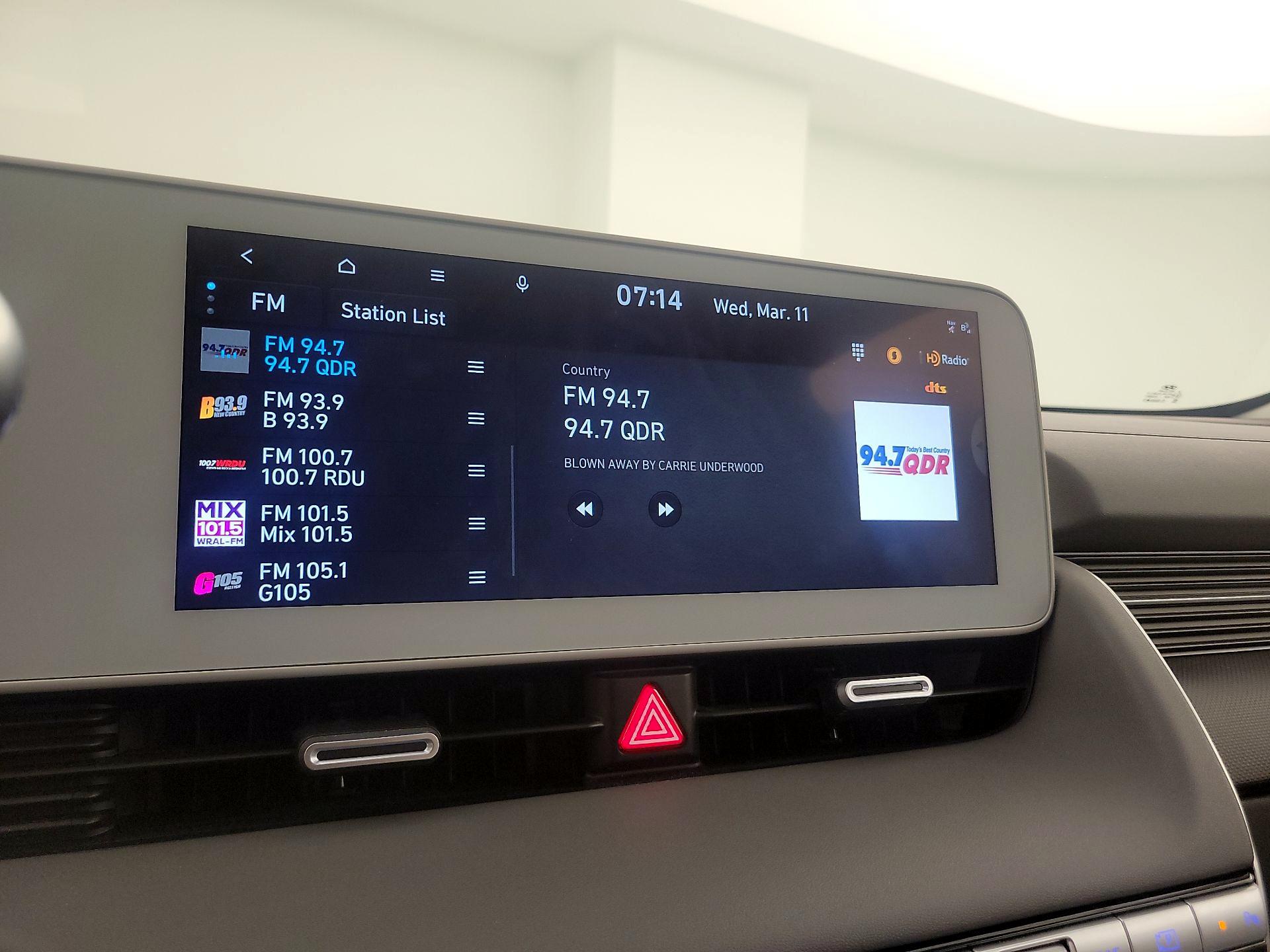 Thumbnail: 2023 Hyundai Ioniq 5 - 16