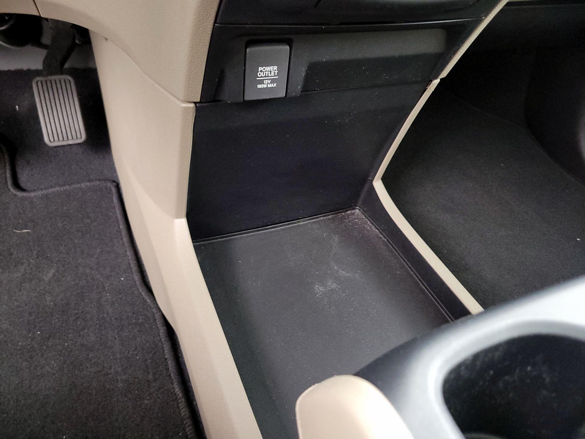 Thumbnail: 2020 Honda Odyssey - 18