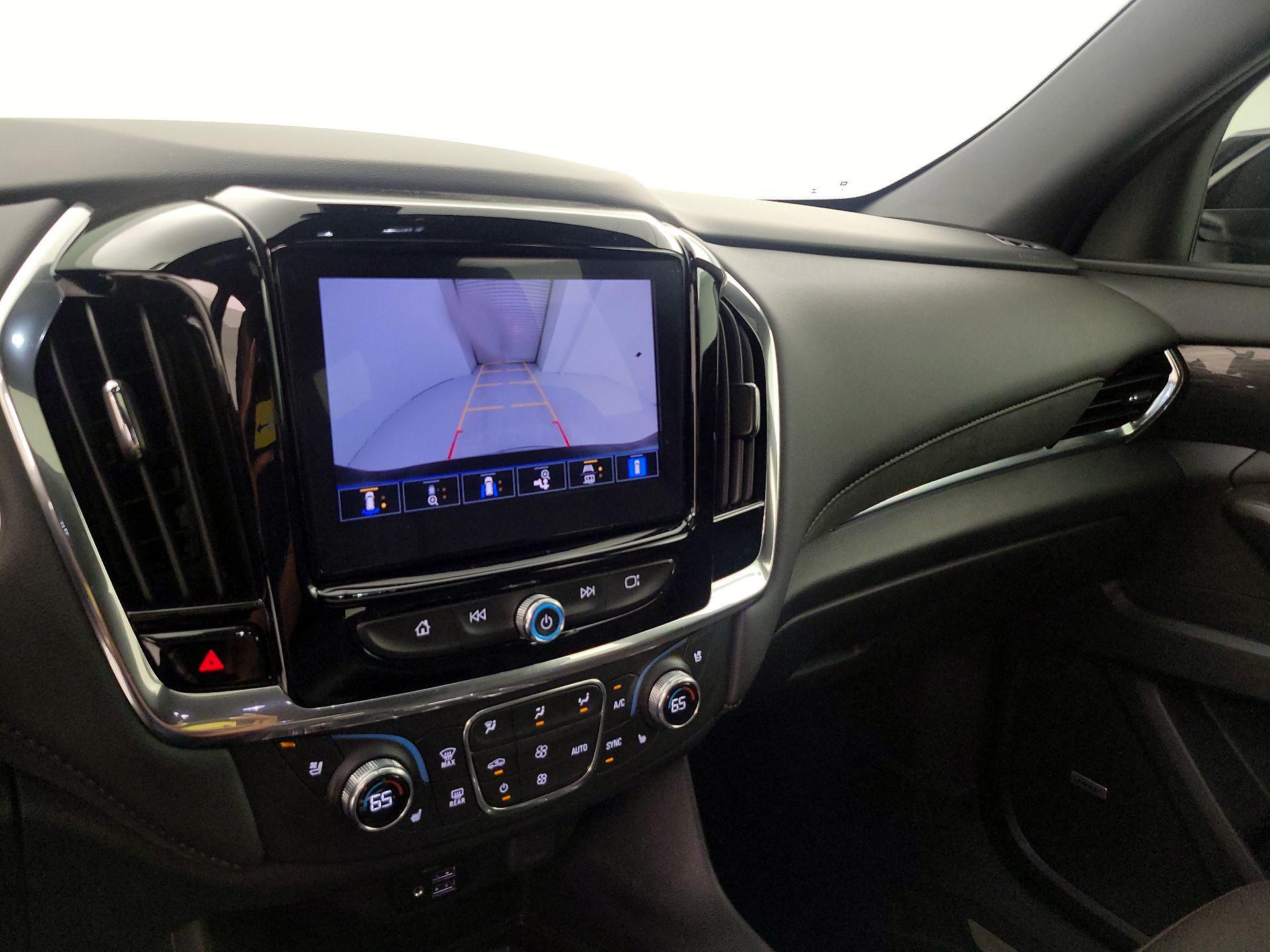 Thumbnail: 2023 Chevrolet Traverse - 15