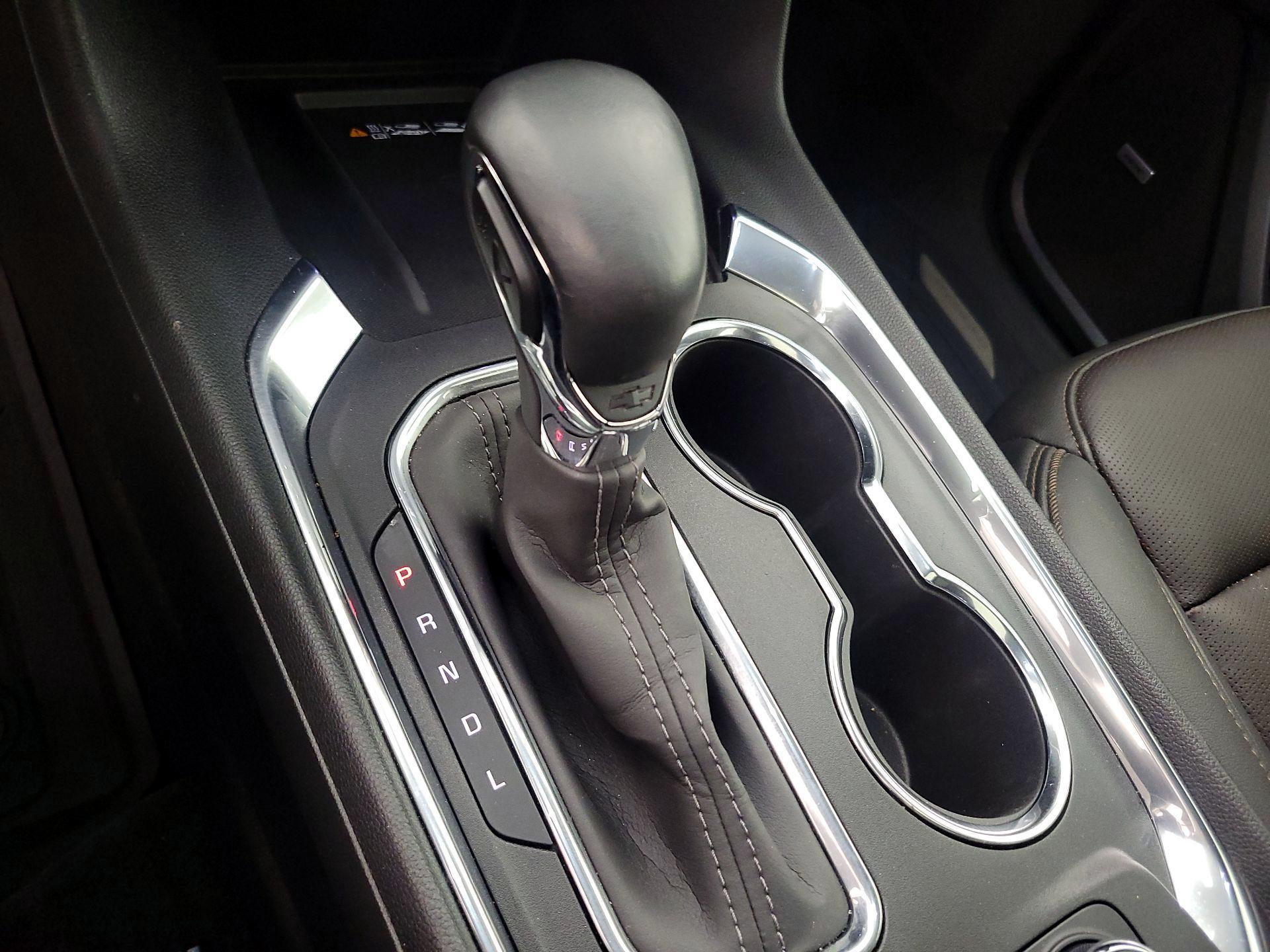 Thumbnail: 2023 Chevrolet Traverse - 18