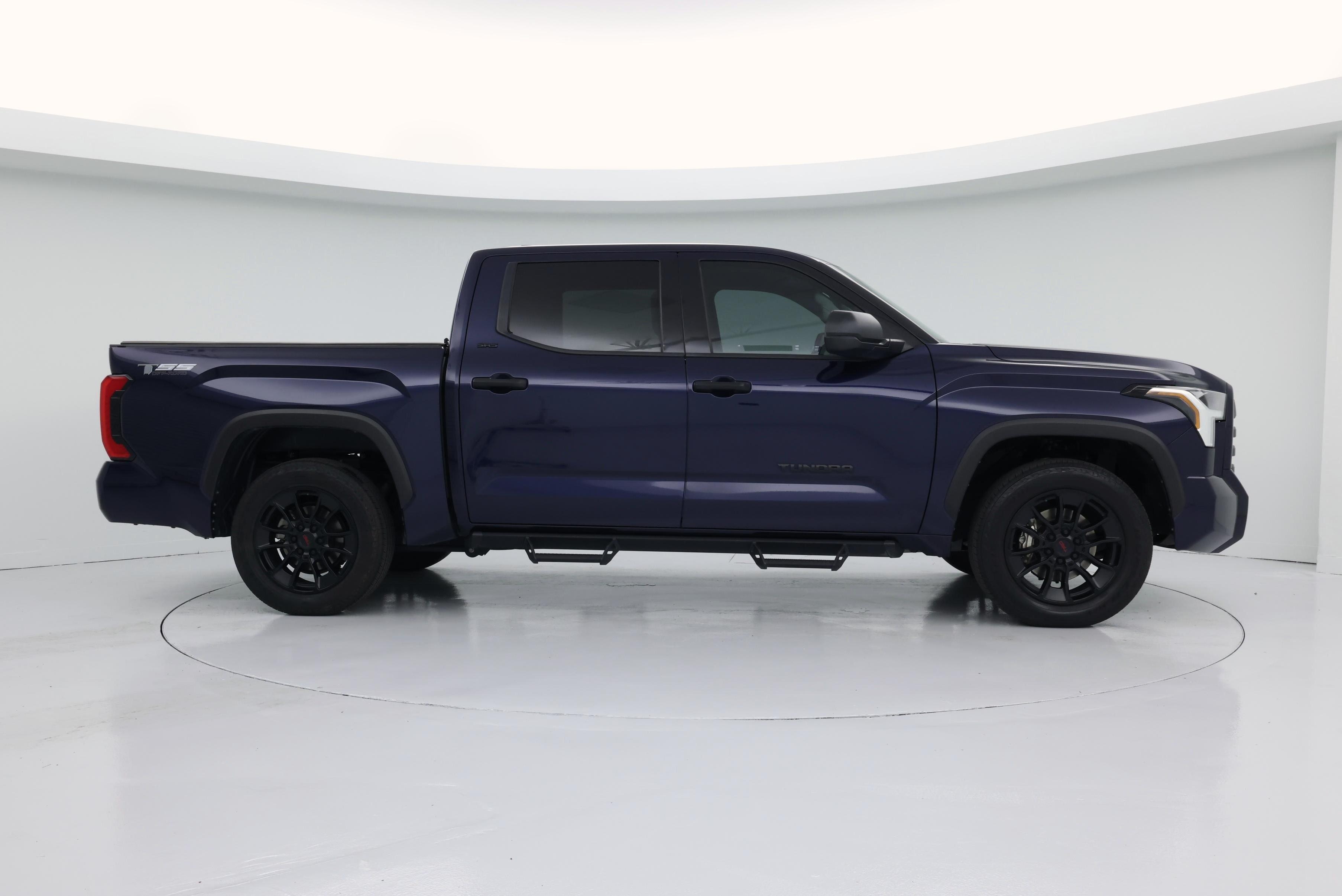 Thumbnail: 2022 Toyota Tundra - 7