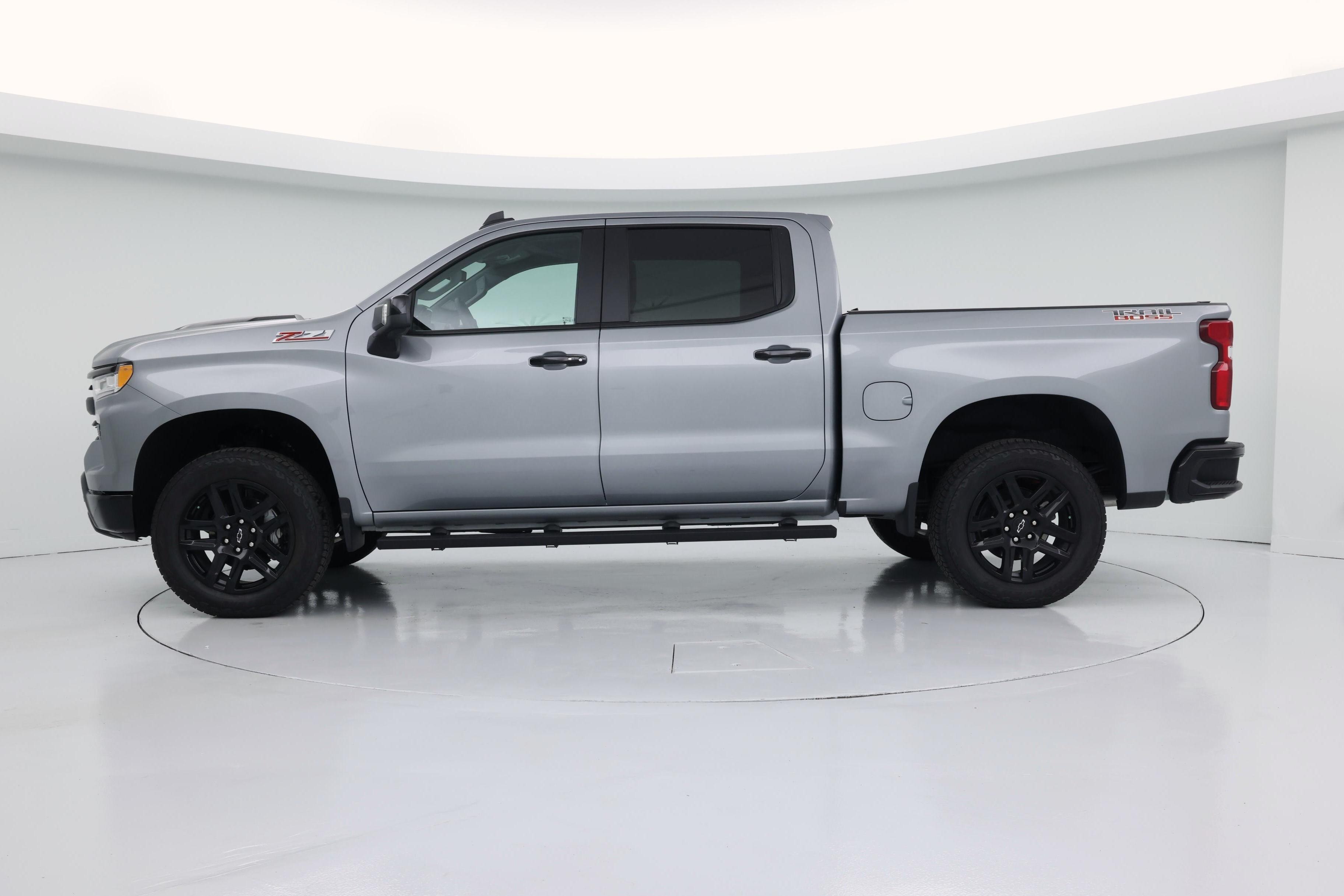 Thumbnail: 2024 Chevrolet Silverado 1500 - 3