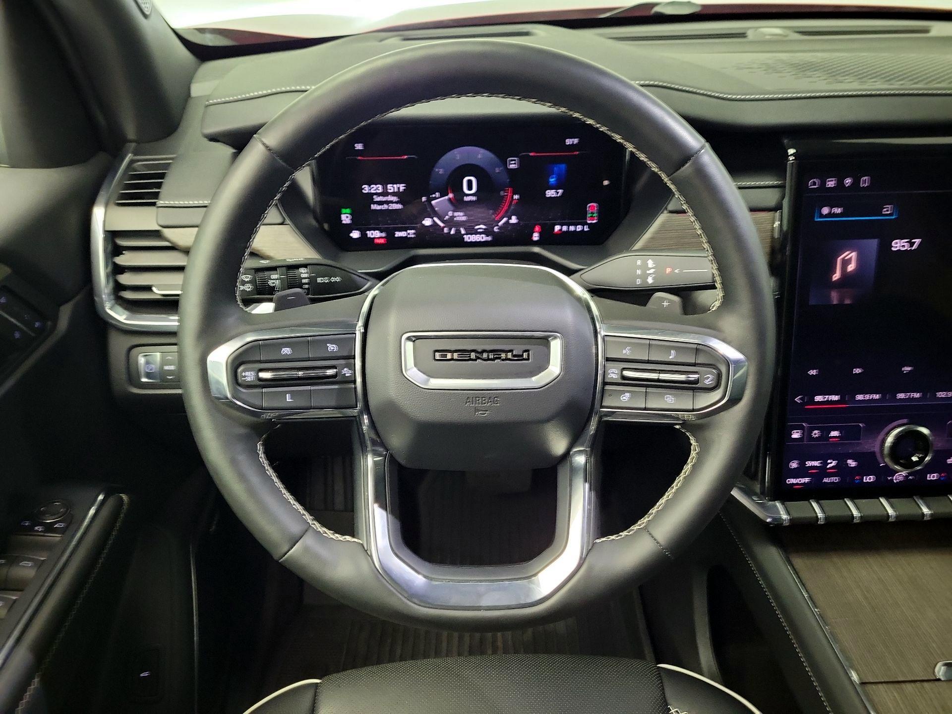 Thumbnail: 2024 GMC Acadia - 10