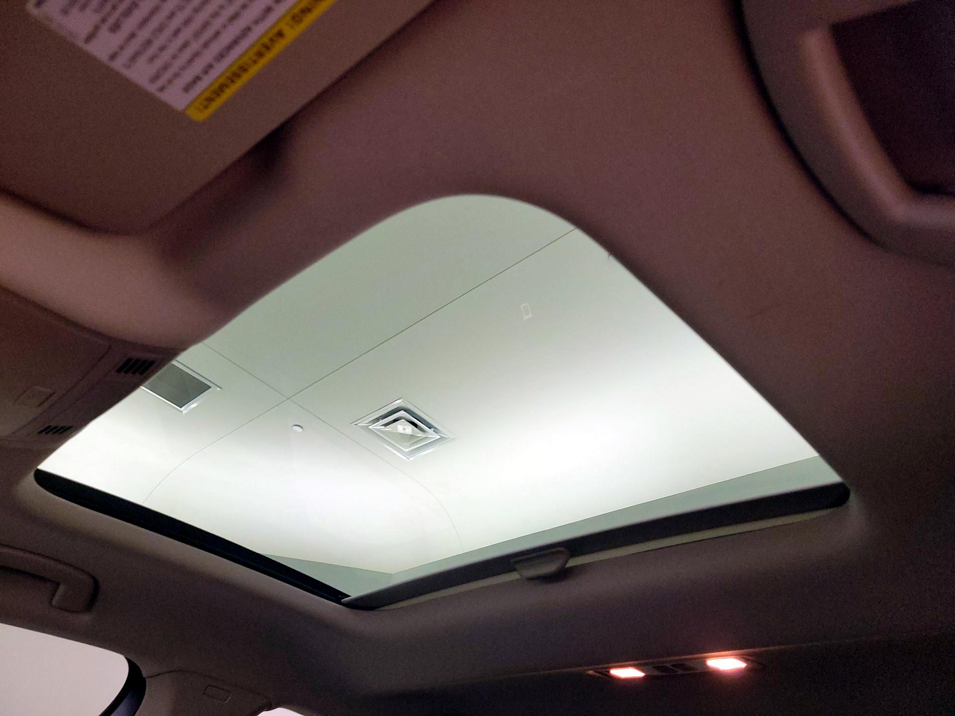 Thumbnail: 2019 Volkswagen Jetta - 19