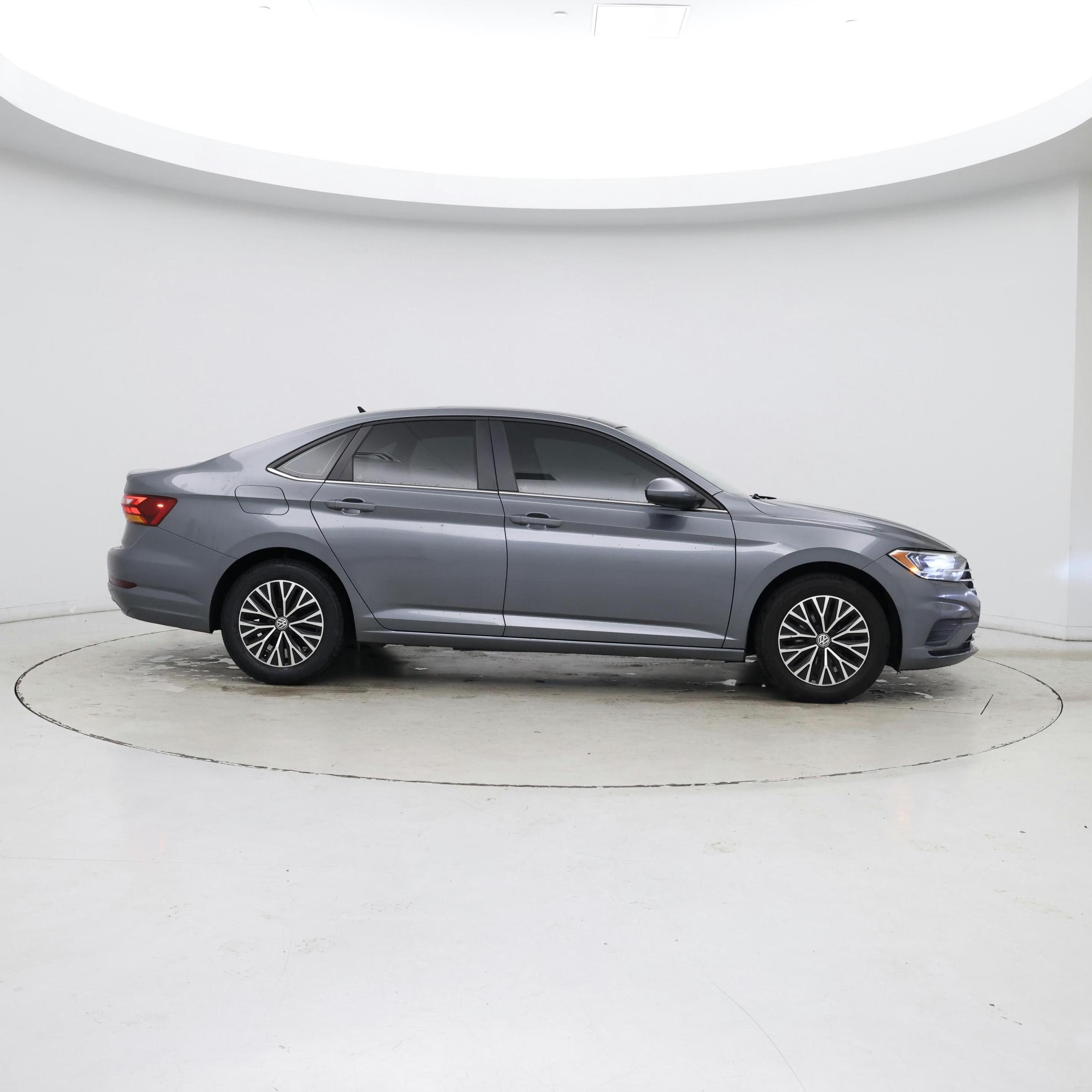 Thumbnail: 2019 Volkswagen Jetta - 7