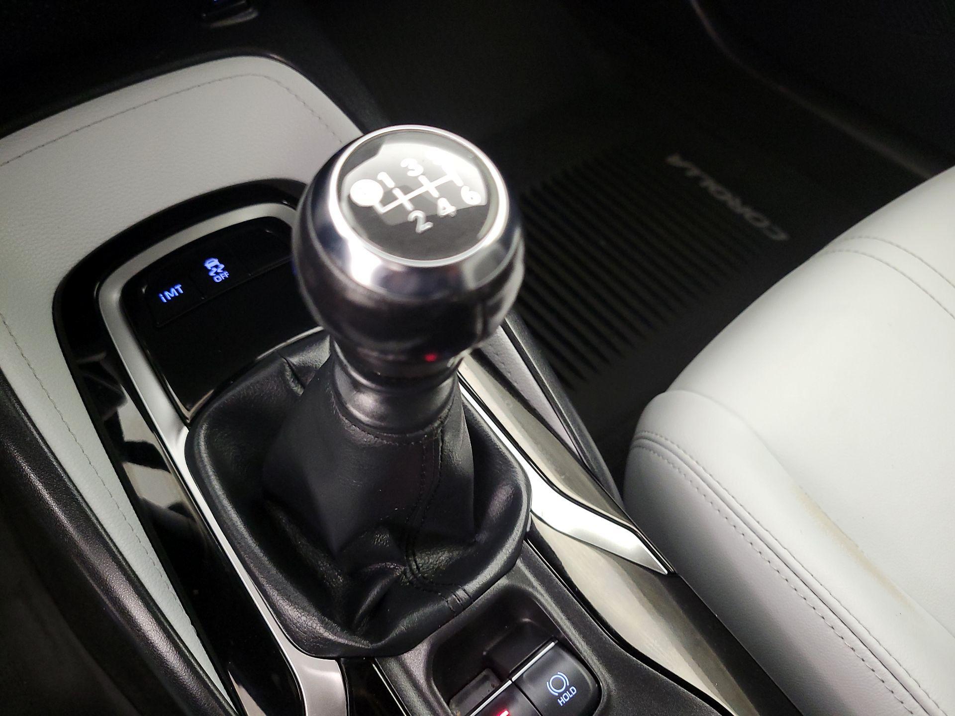 Thumbnail: 2021 Toyota Corolla - 15