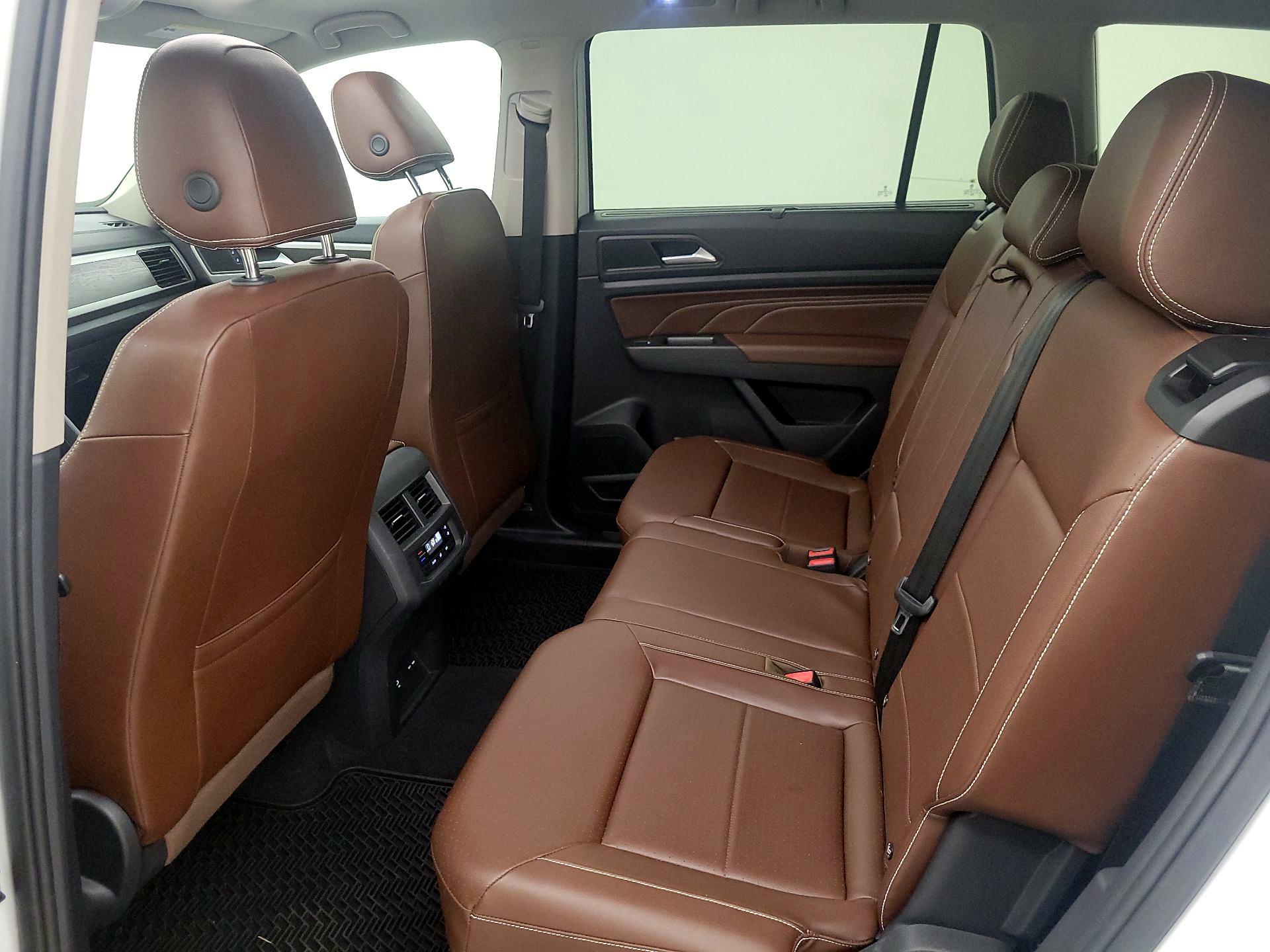 Thumbnail: 2022 Volkswagen Atlas - 20