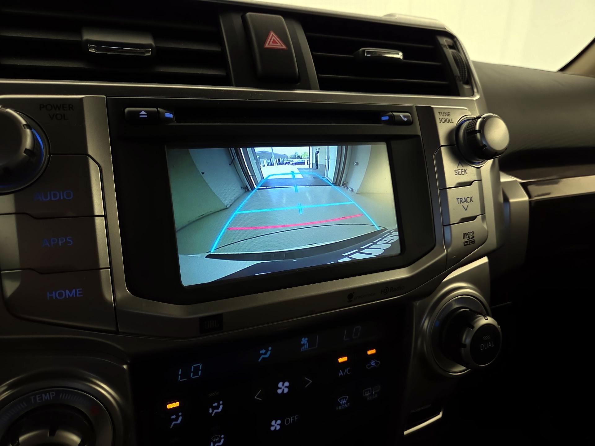 Thumbnail: 2015 Toyota 4Runner - 14