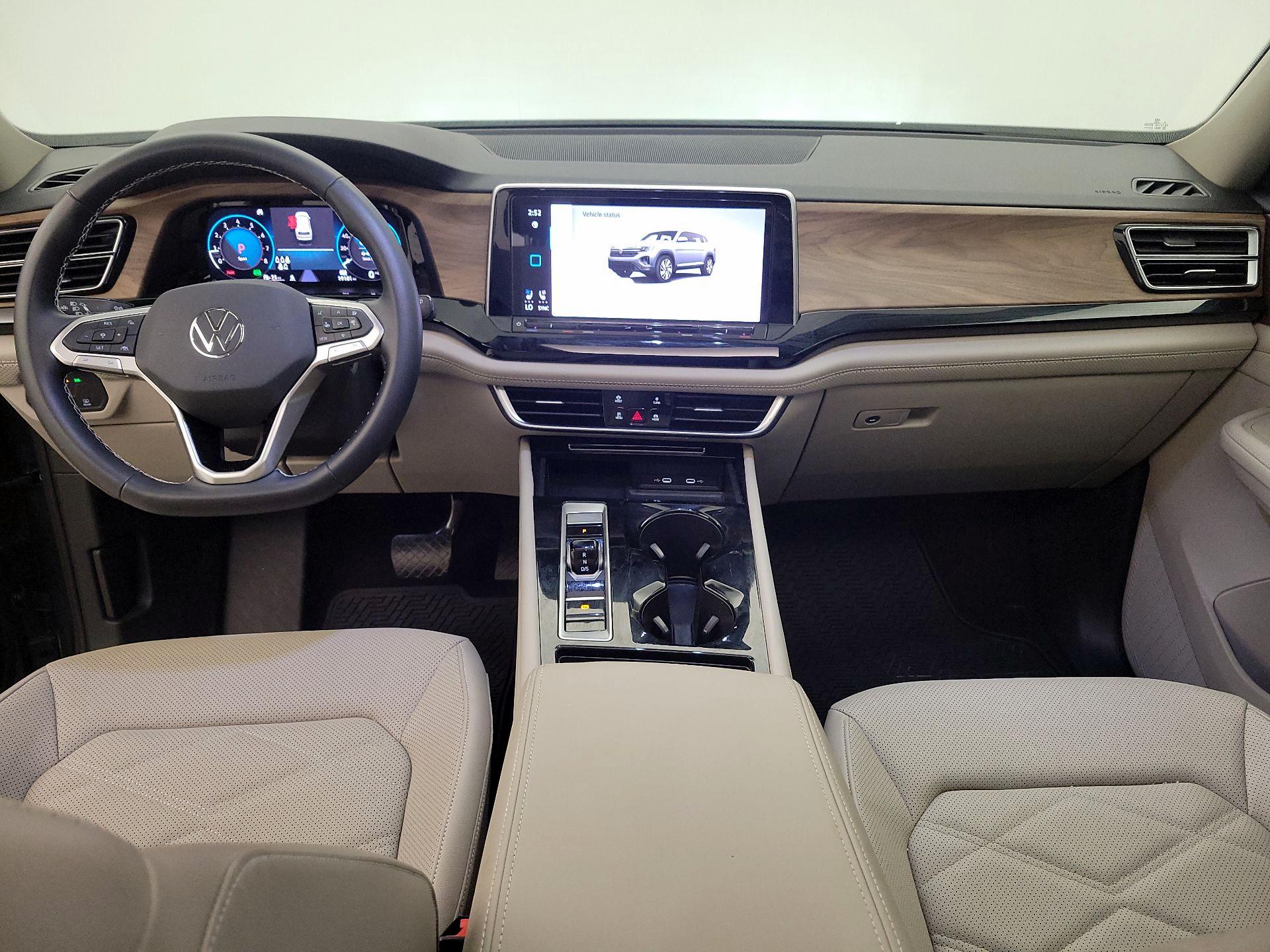 Thumbnail: 2024 Volkswagen Atlas - 9