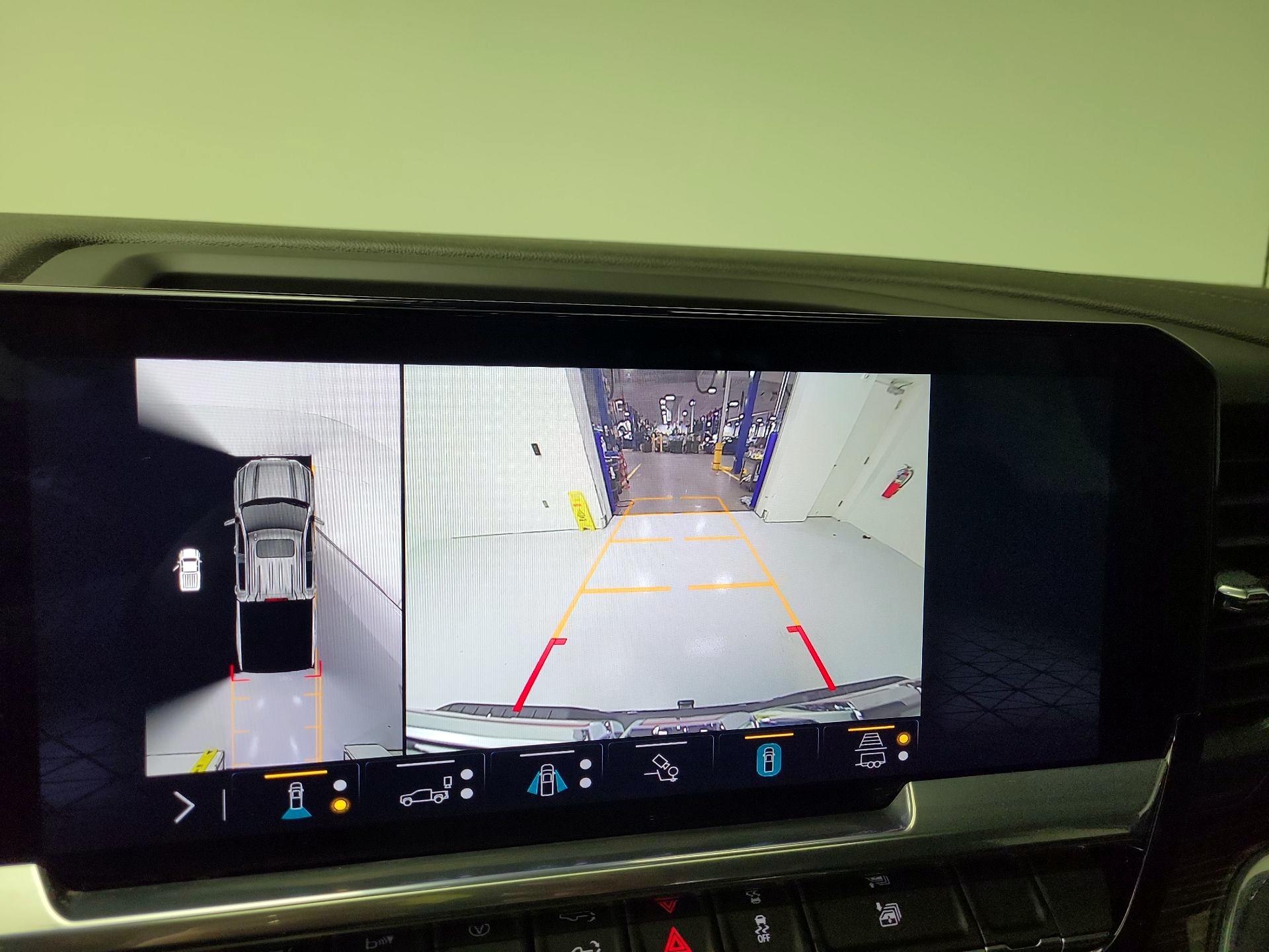 Thumbnail: 2023 GMC Sierra 1500 - 14