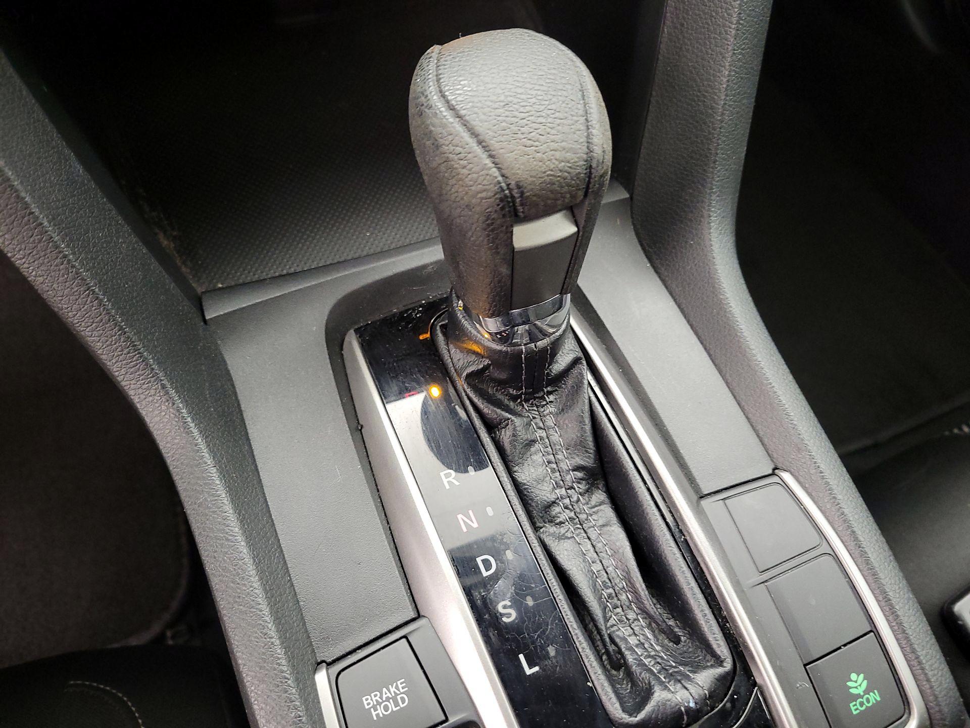 Thumbnail: 2018 Honda Civic - 15