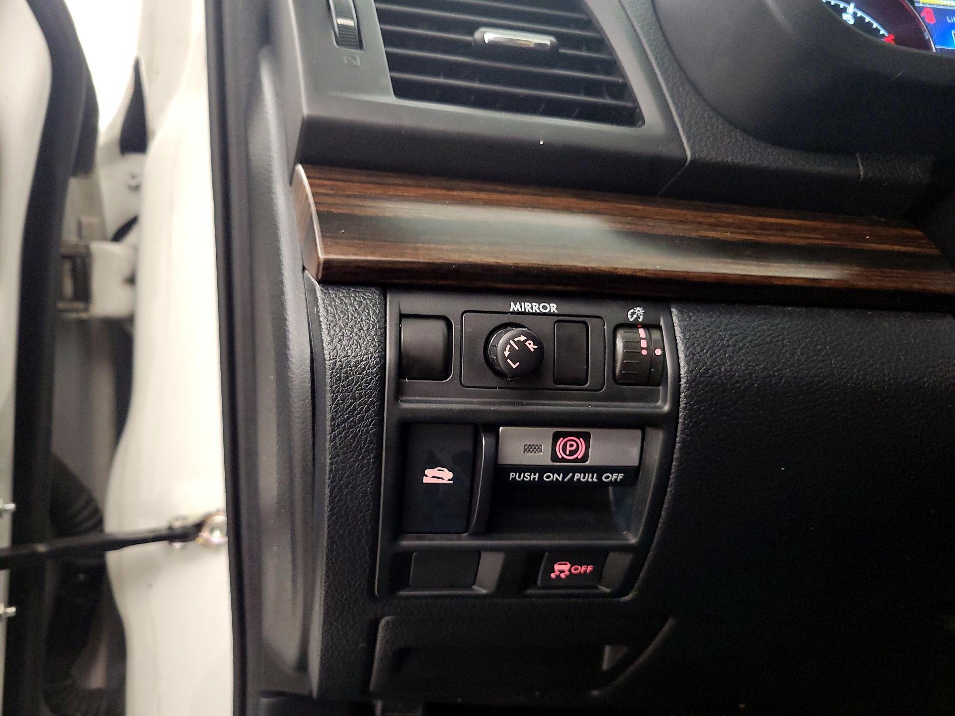 Thumbnail: 2014 Subaru Outback - 13