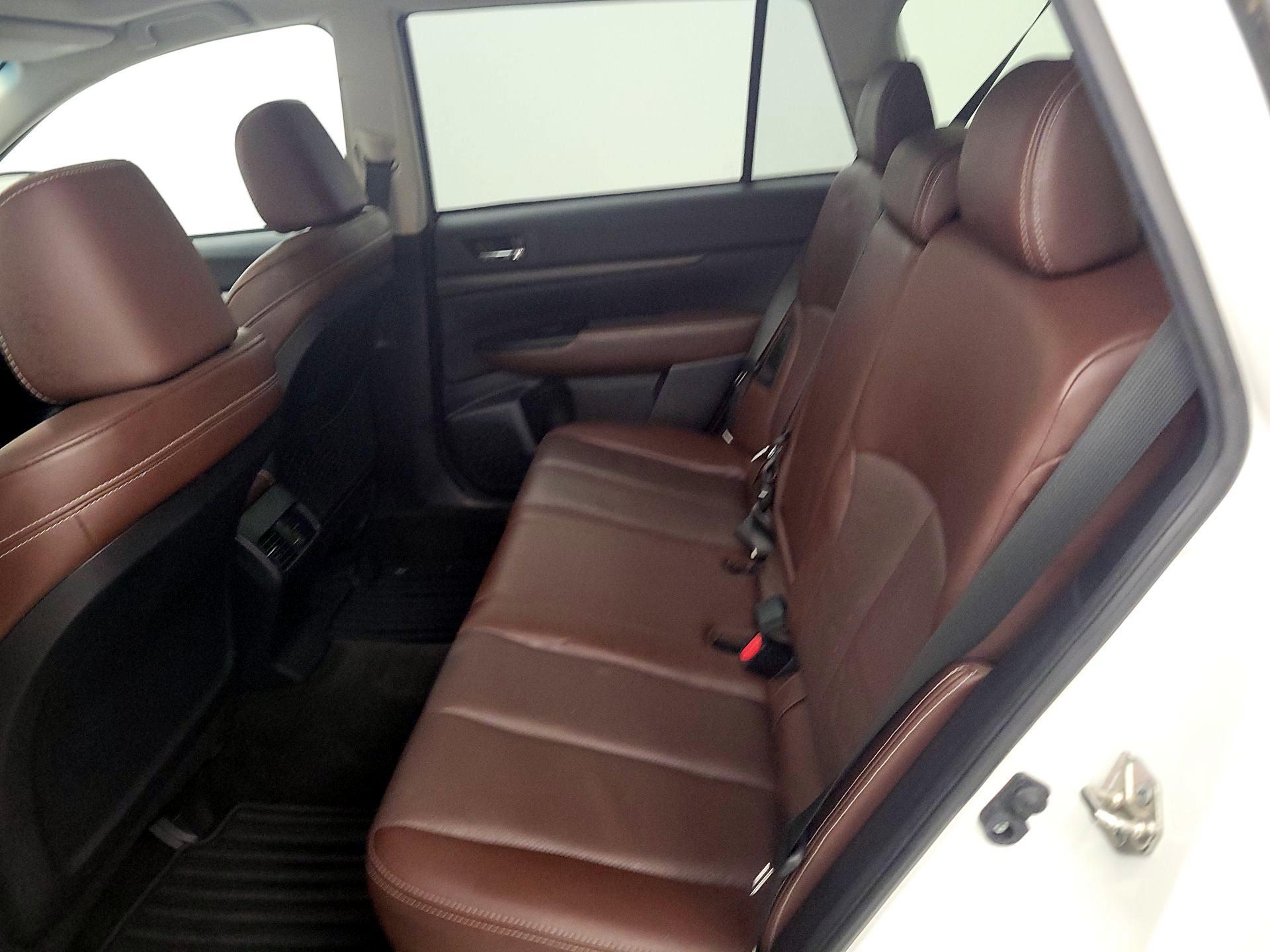 Thumbnail: 2014 Subaru Outback - 19