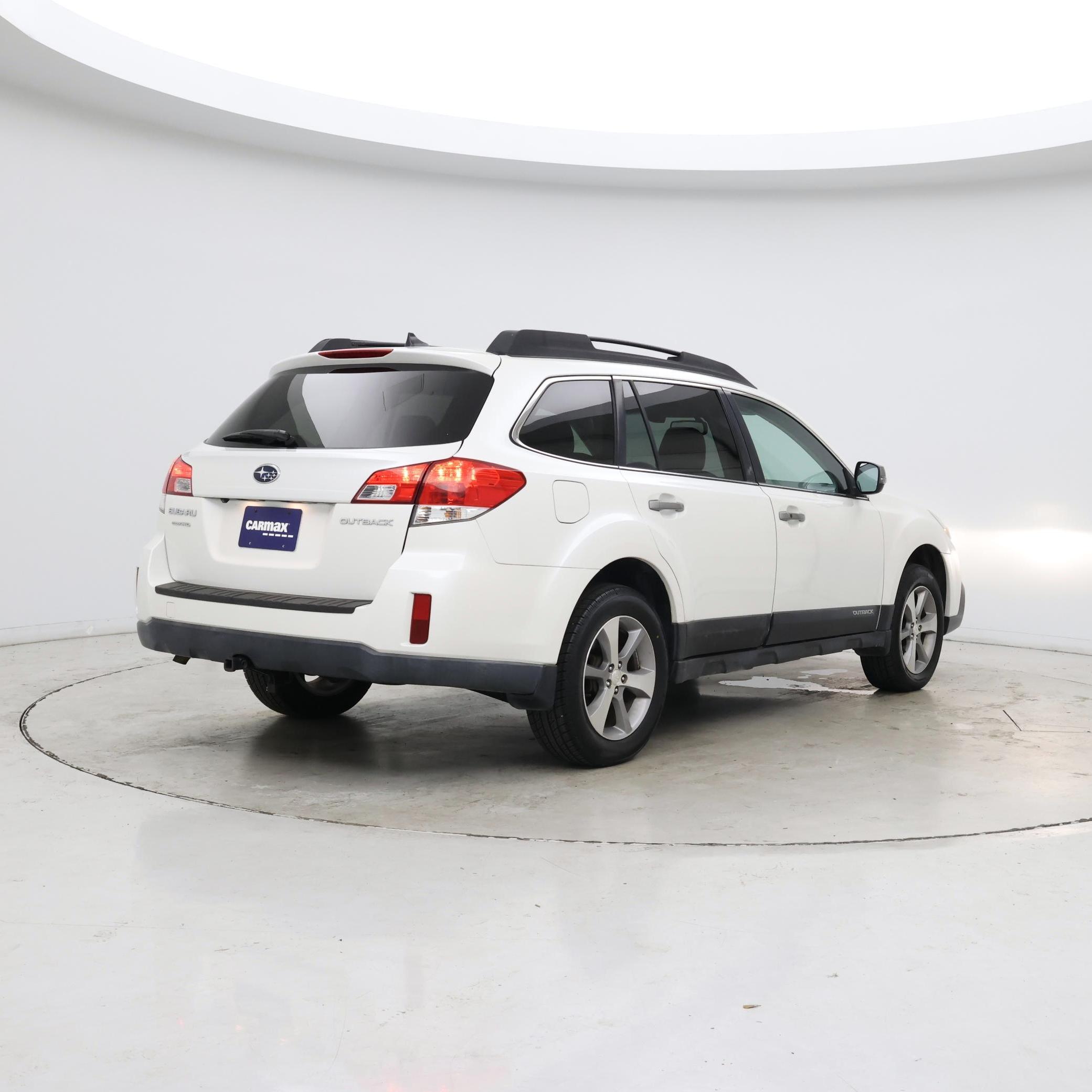 Thumbnail: 2014 Subaru Outback - 8