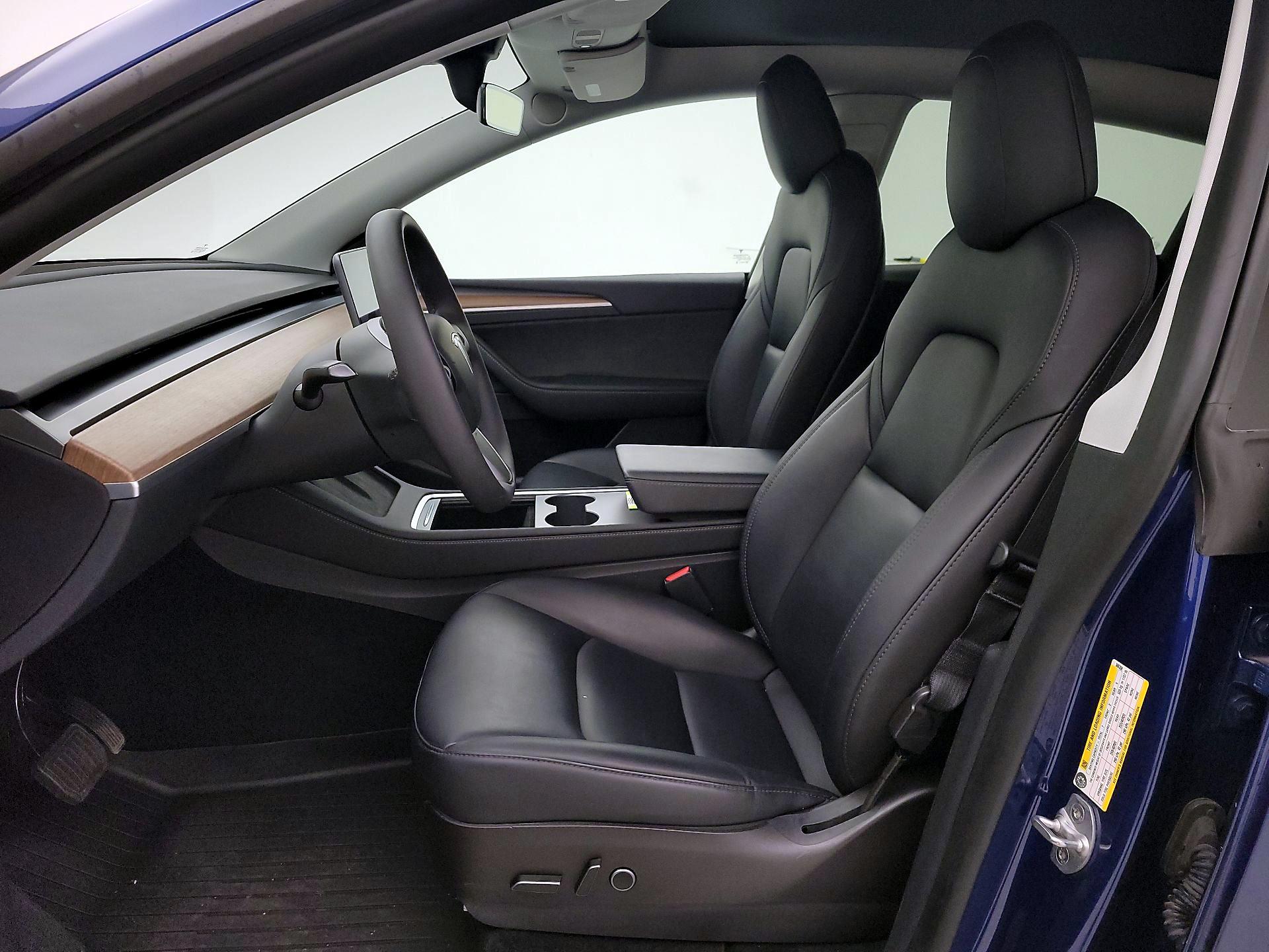 Thumbnail: 2023 Tesla Model Y - 11